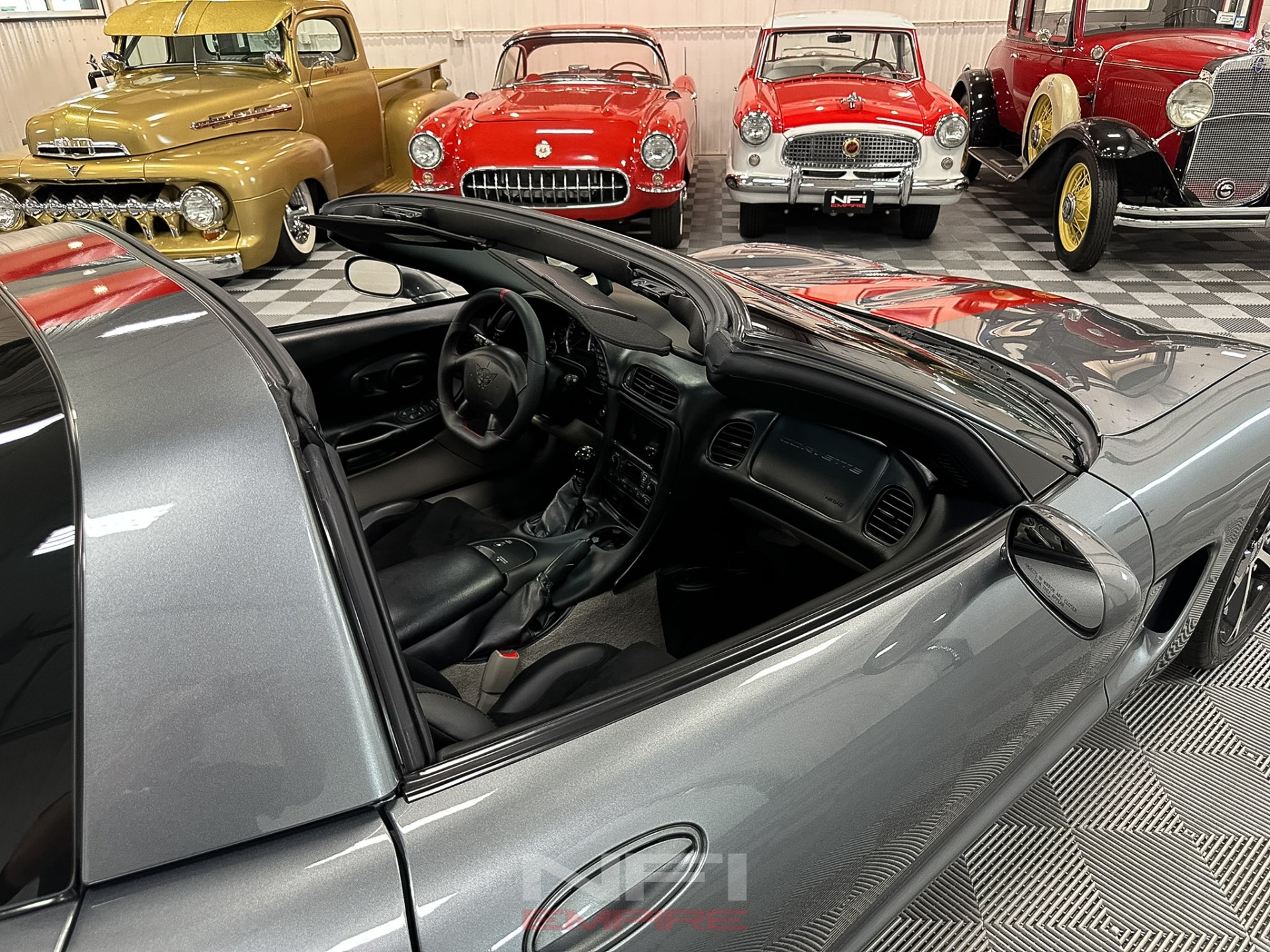 2004 Chevrolet Corvette 45