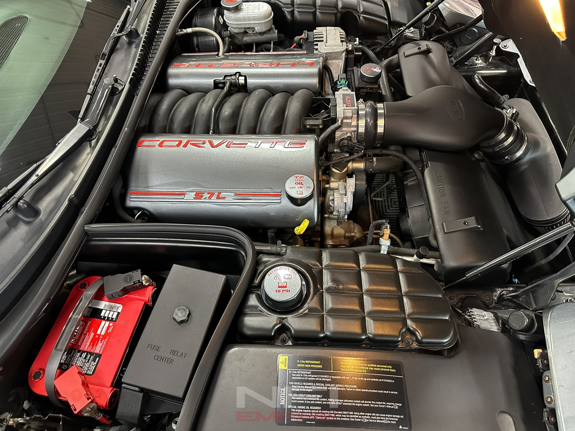 2004 Chevrolet Corvette 48
