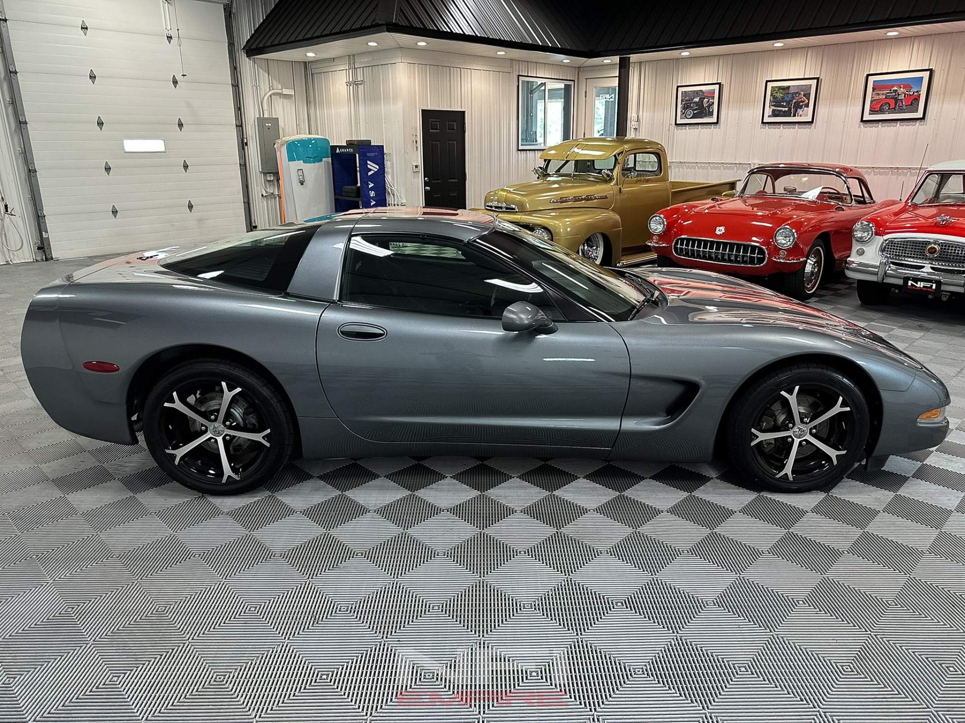 2004 Chevrolet Corvette 7