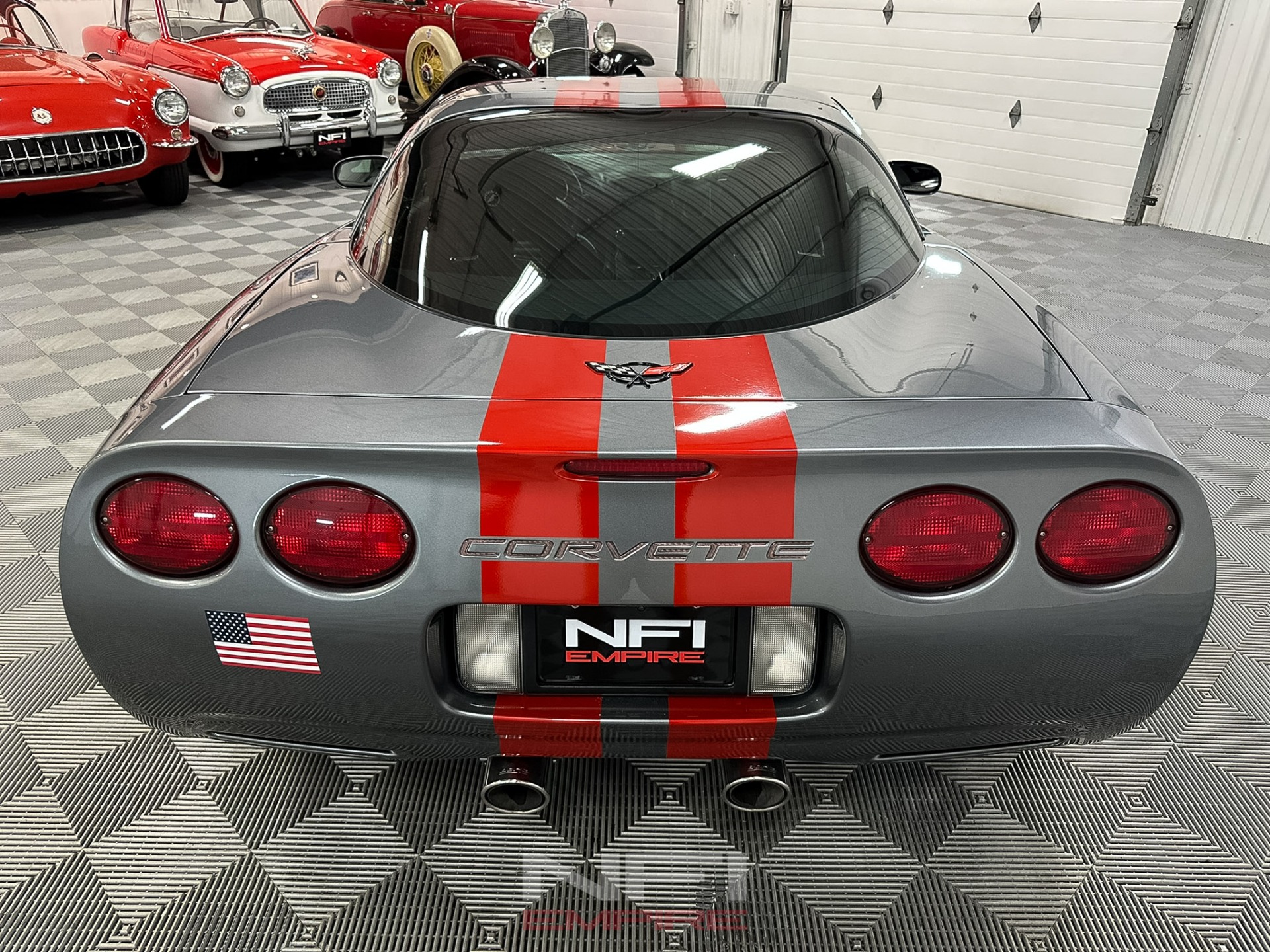 2004 Chevrolet Corvette 9