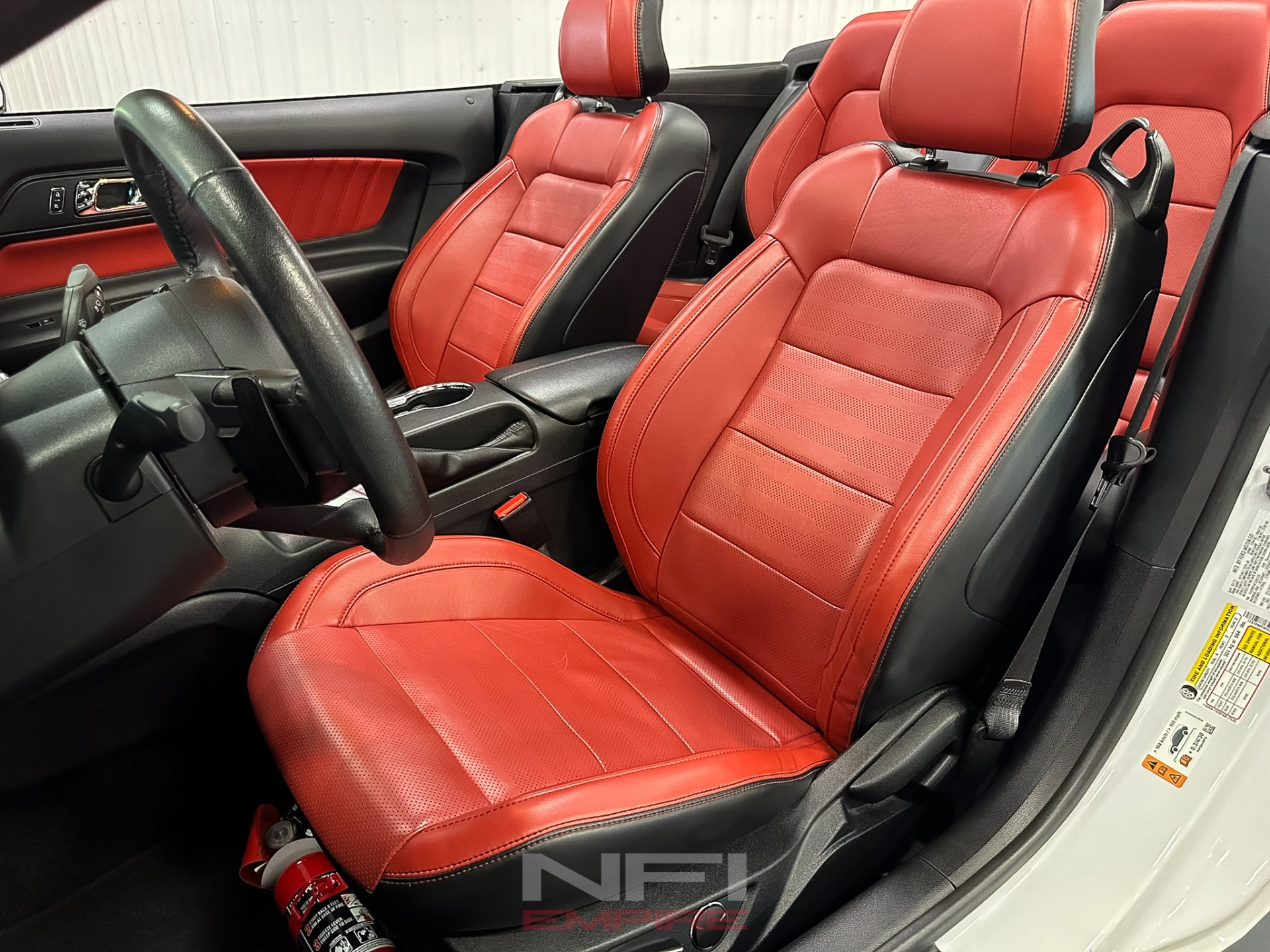 2015 Ford Mustang 33