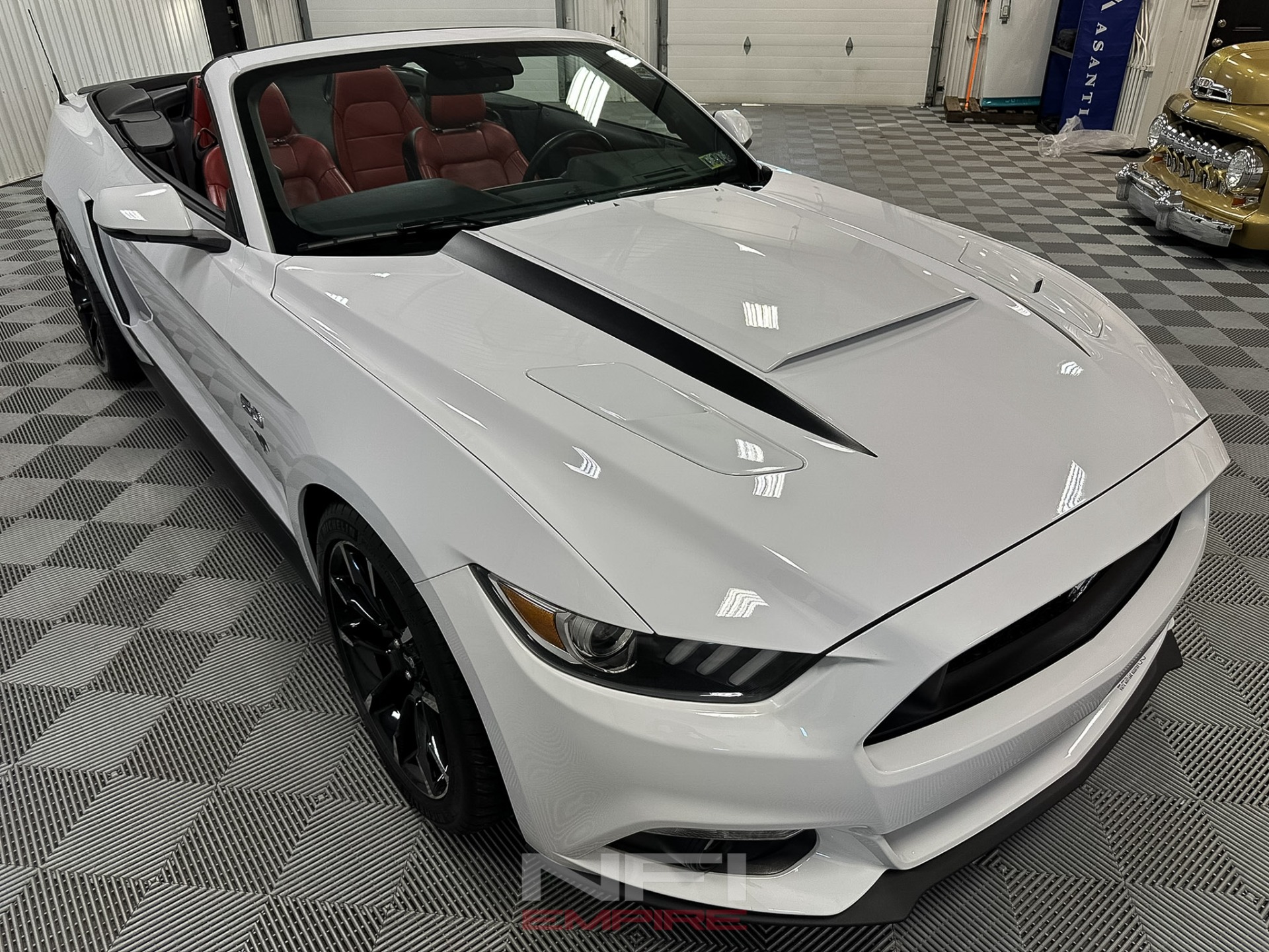 2015 Ford Mustang 9