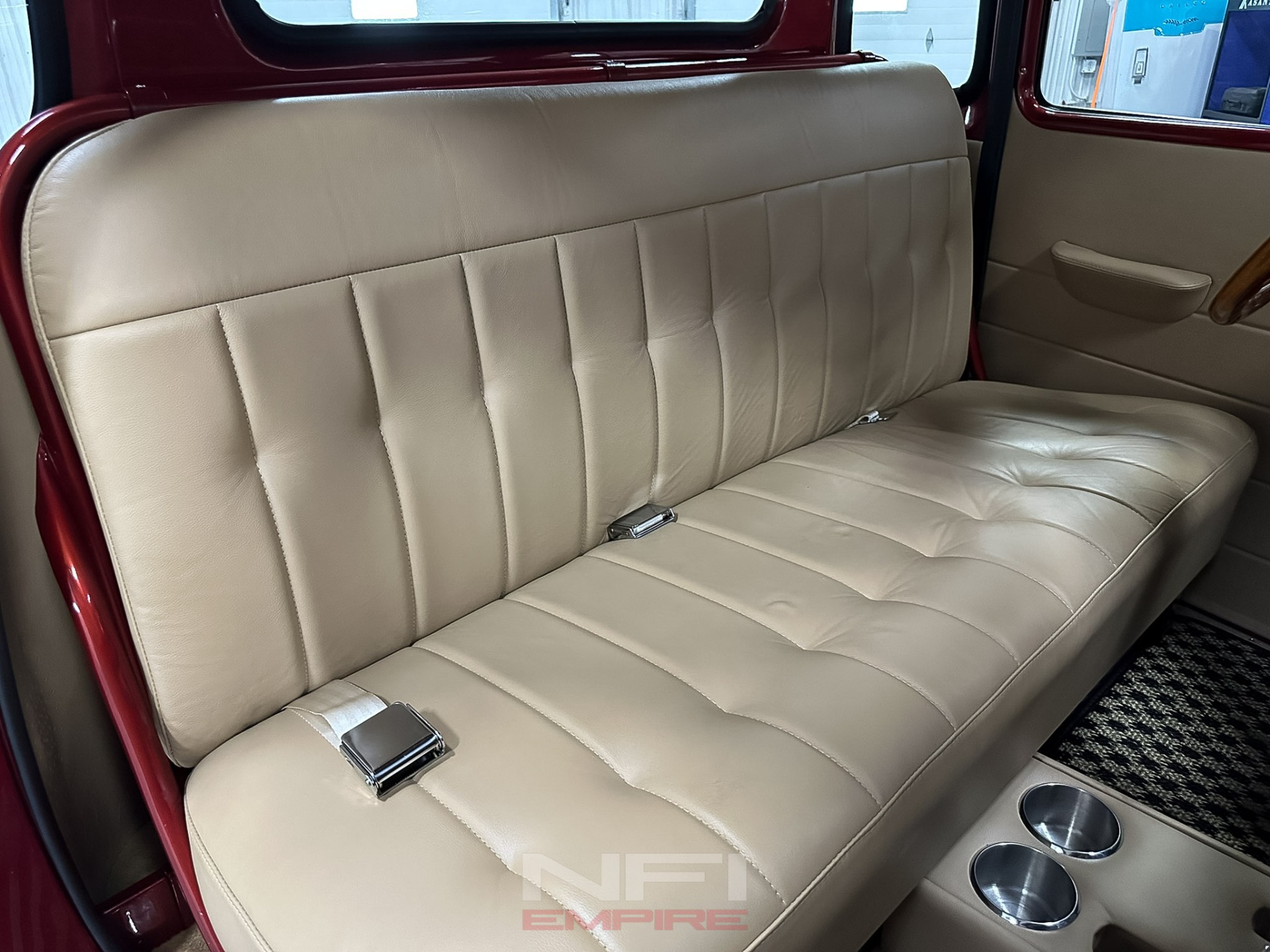 1952 Chevrolet 3100 34
