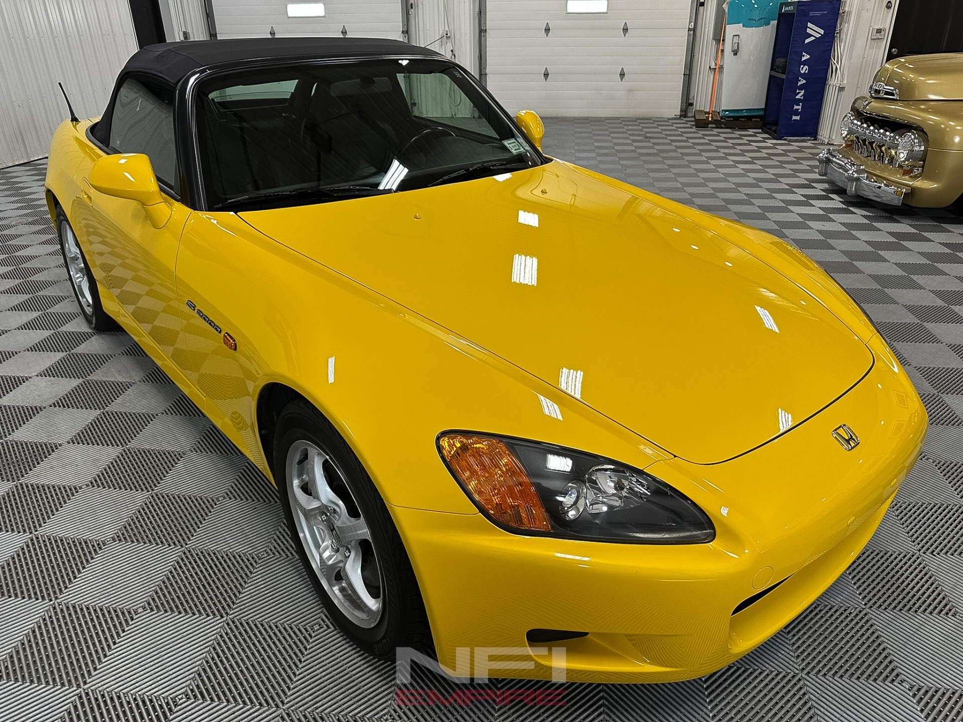 2001 Honda S2000 10