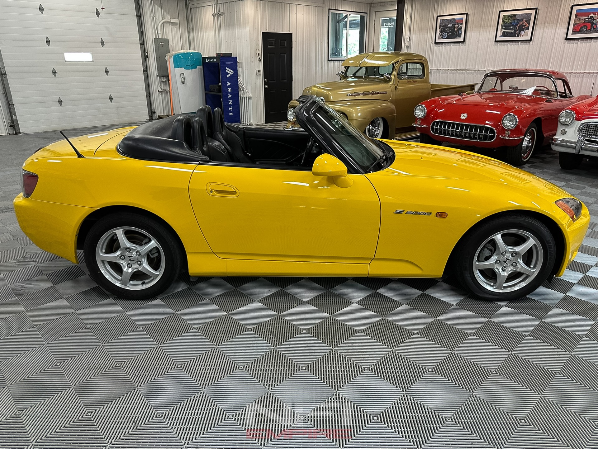 2001 Honda S2000 12