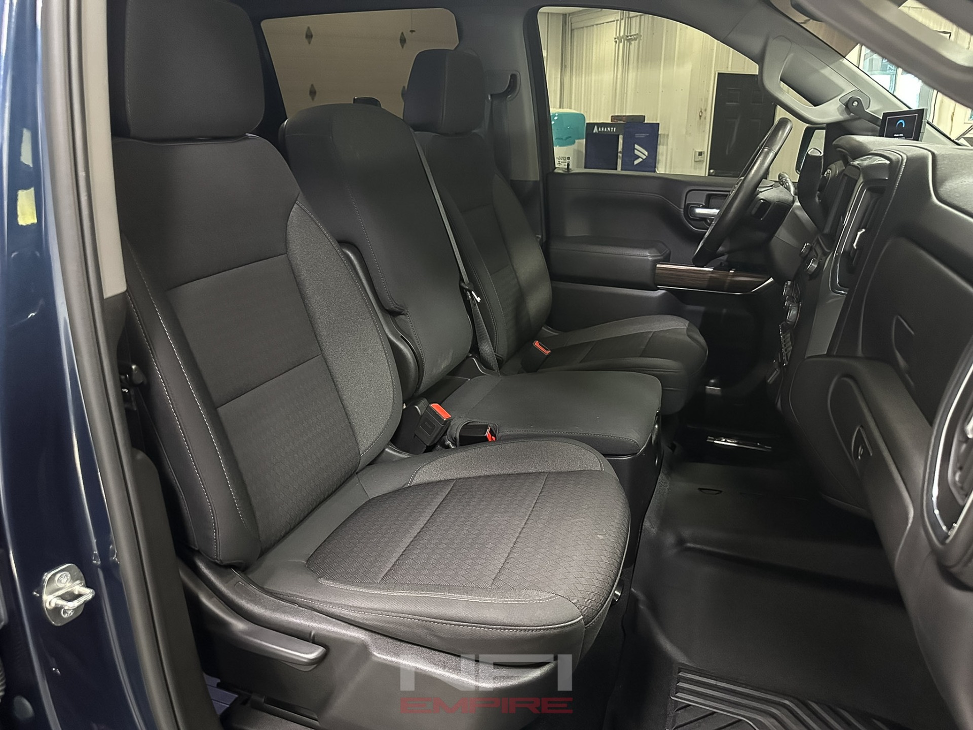 2020 Chevrolet Silverado 1500 Crew Cab 36