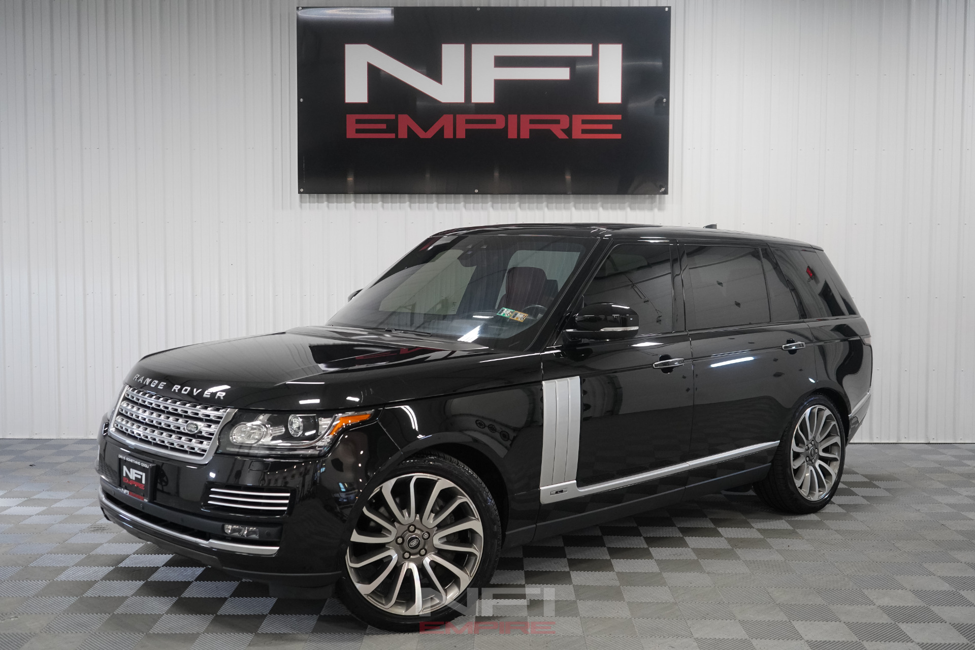 2017 Land Rover Range Rover 1