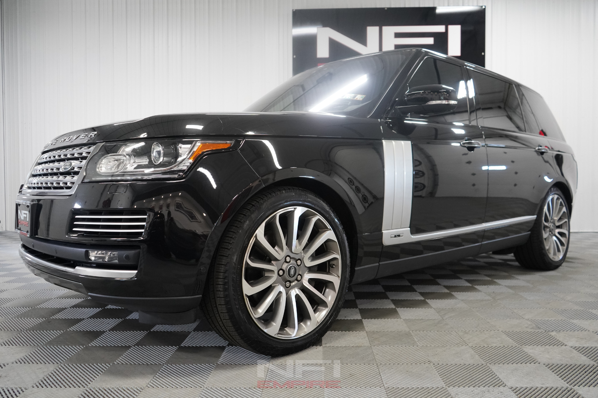 2017 Land Rover Range Rover 11