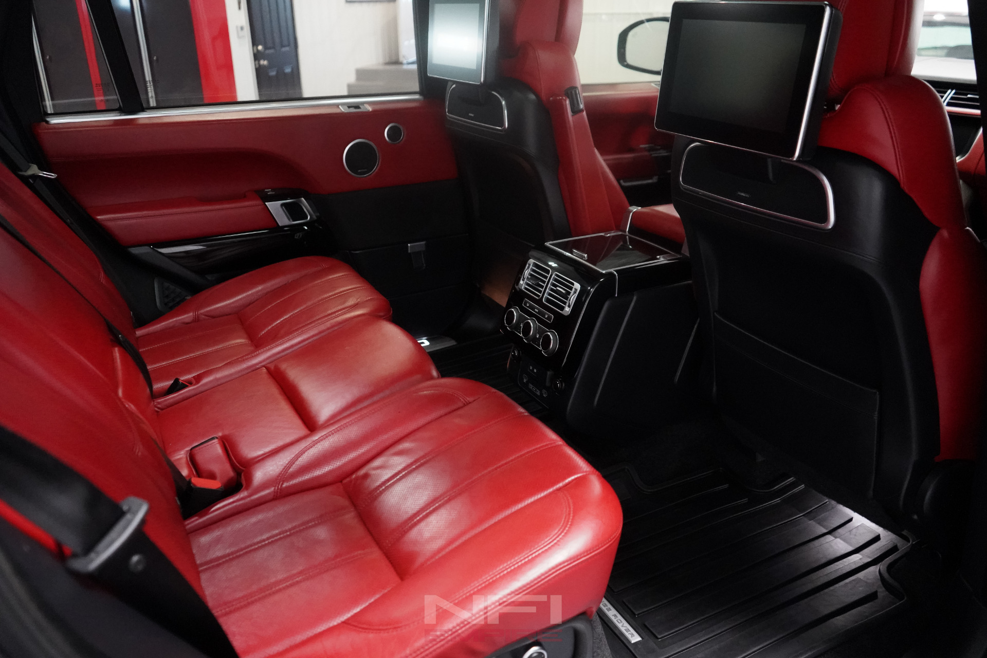 2017 Land Rover Range Rover 37