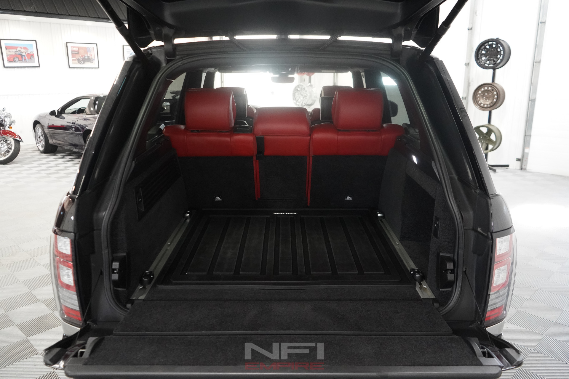 2017 Land Rover Range Rover 43