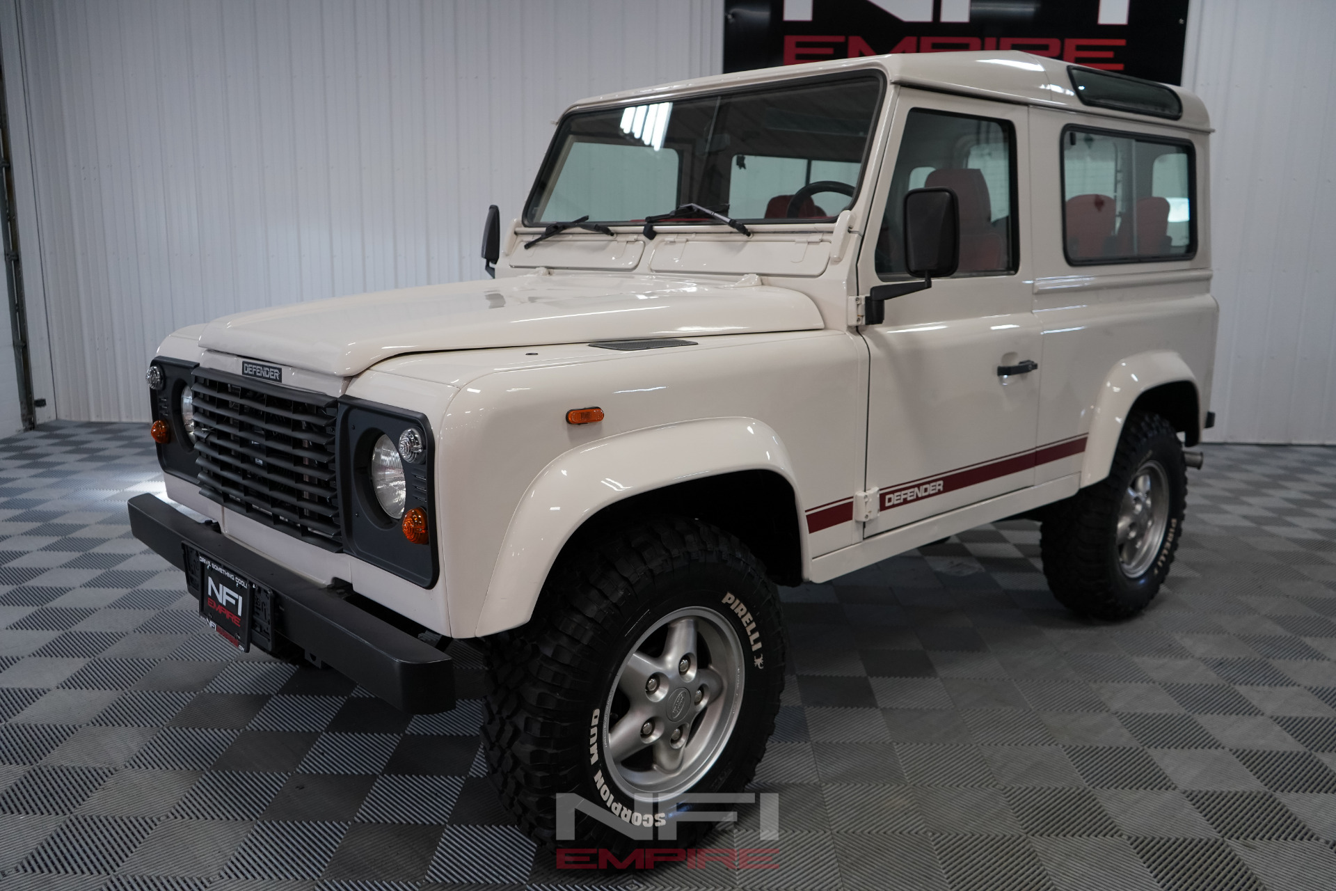 1997 Land Rover Defender 90 NAS Utility Hardtop 3