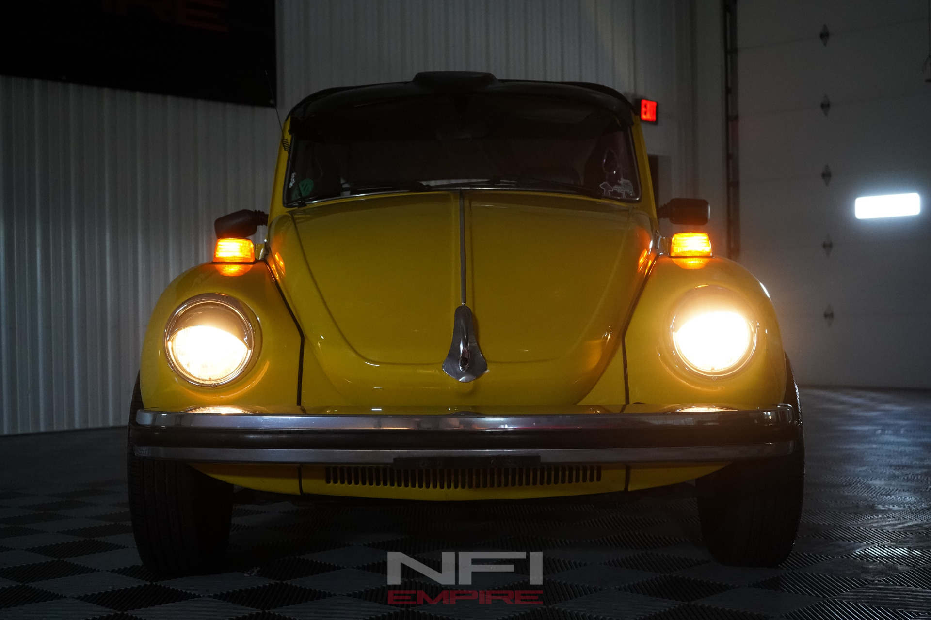 1976 VOLKSWAGEN SUPER BEETLE 12