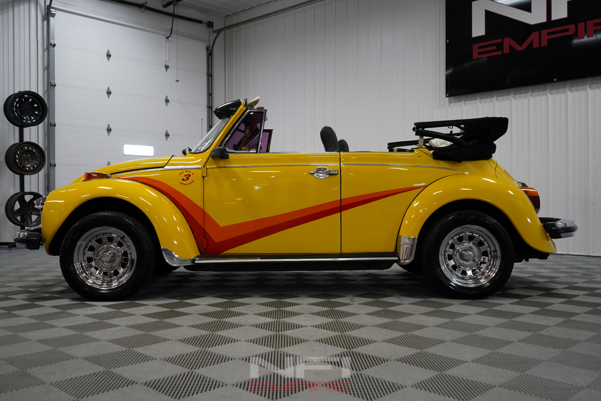 1976 VOLKSWAGEN SUPER BEETLE 13