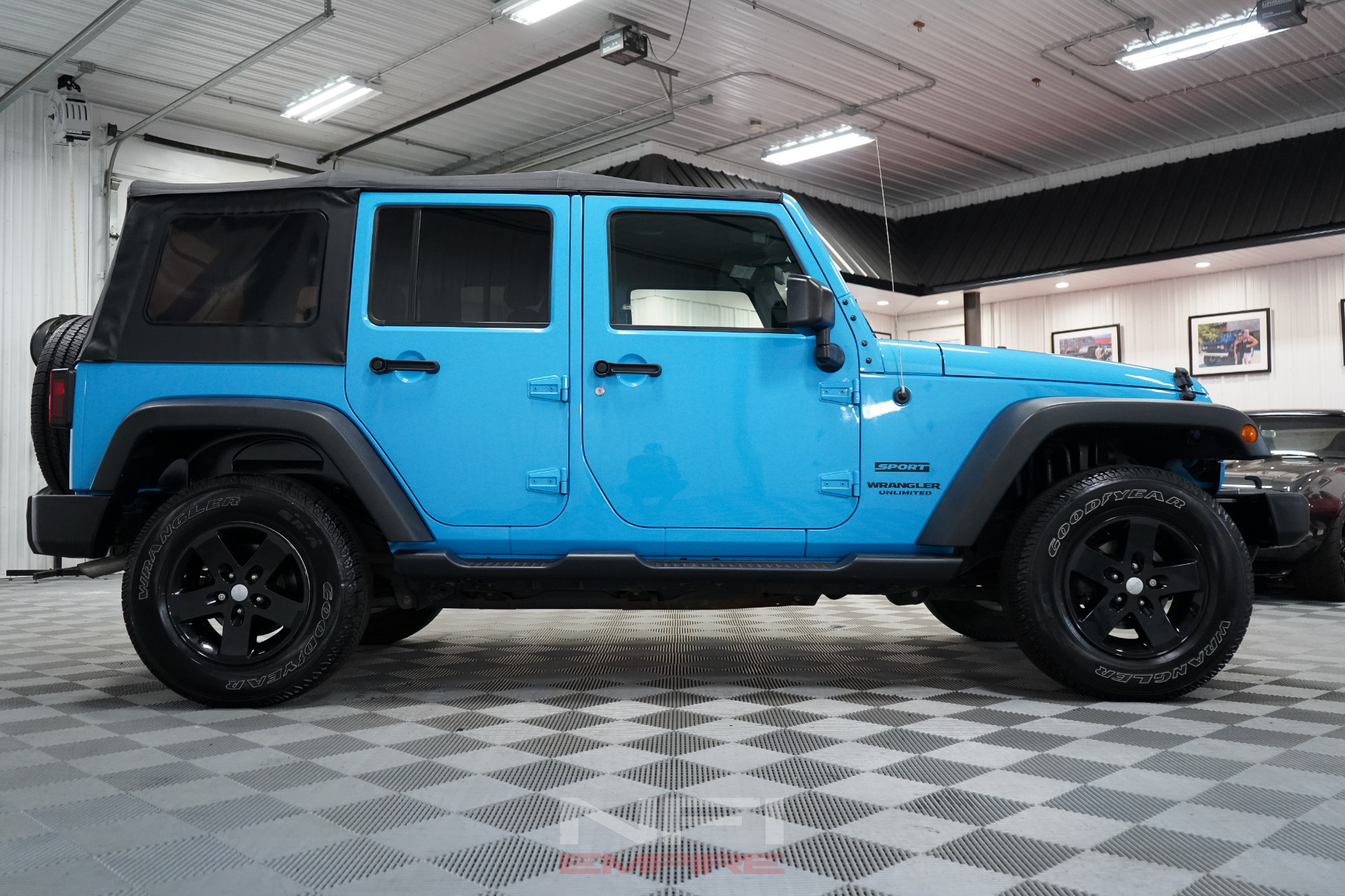 2017 Jeep Wrangler Unlimited 16