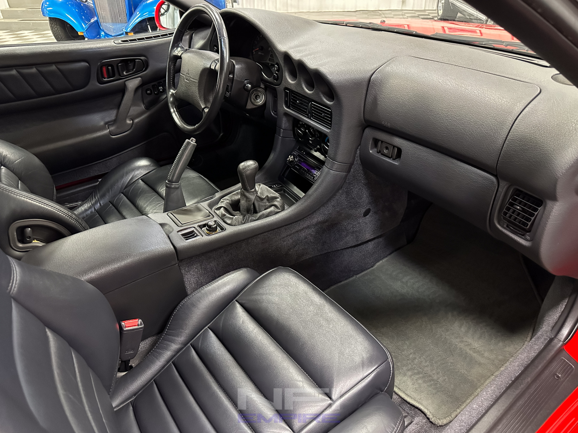 1994 Mitsubishi 3000GT 33