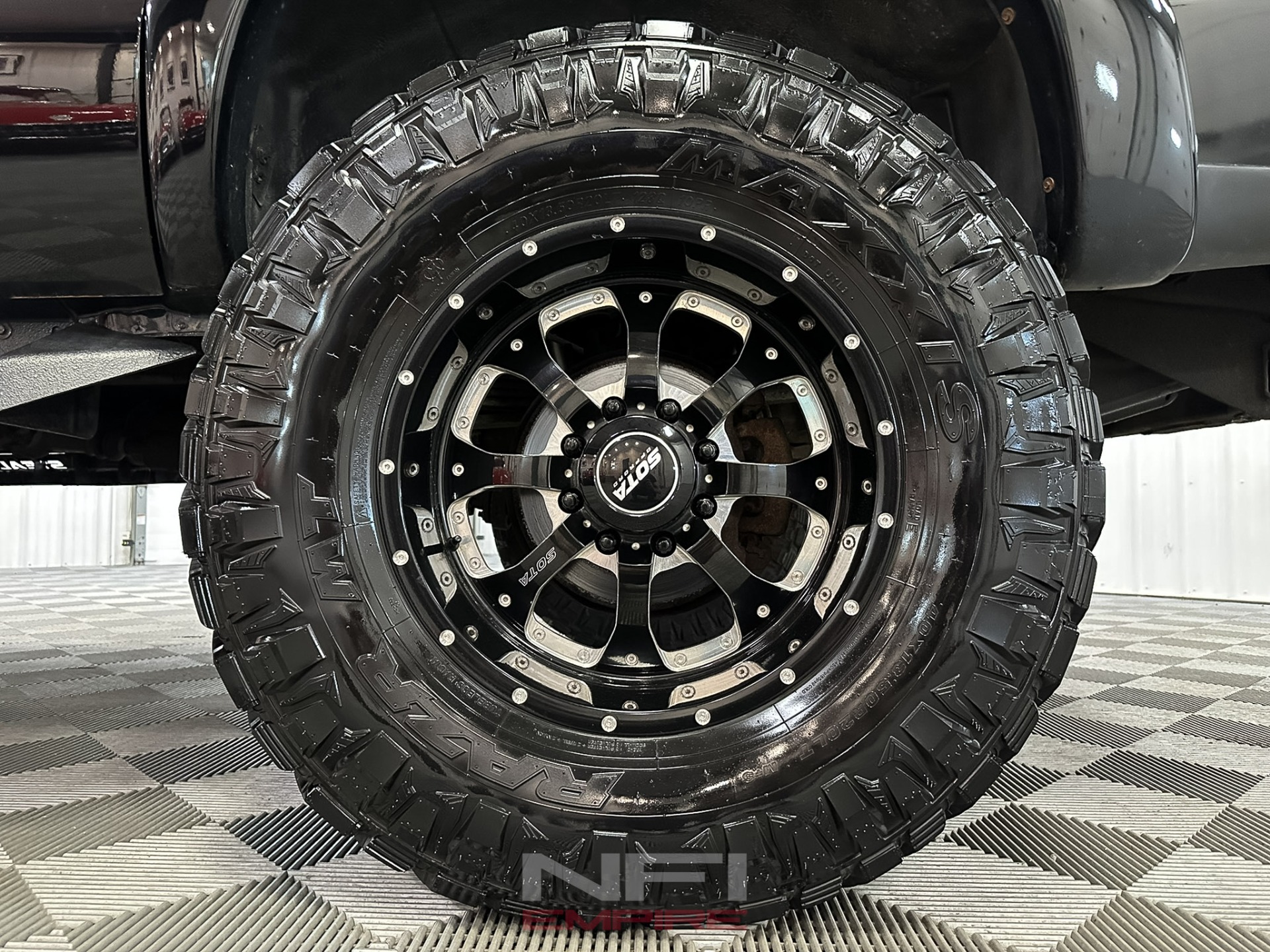 2016 Ford F350 Excursion Conversion 22