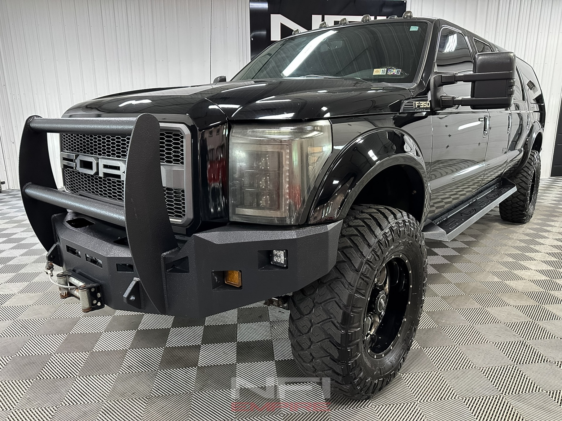 2016 Ford F350 Excursion Conversion 3