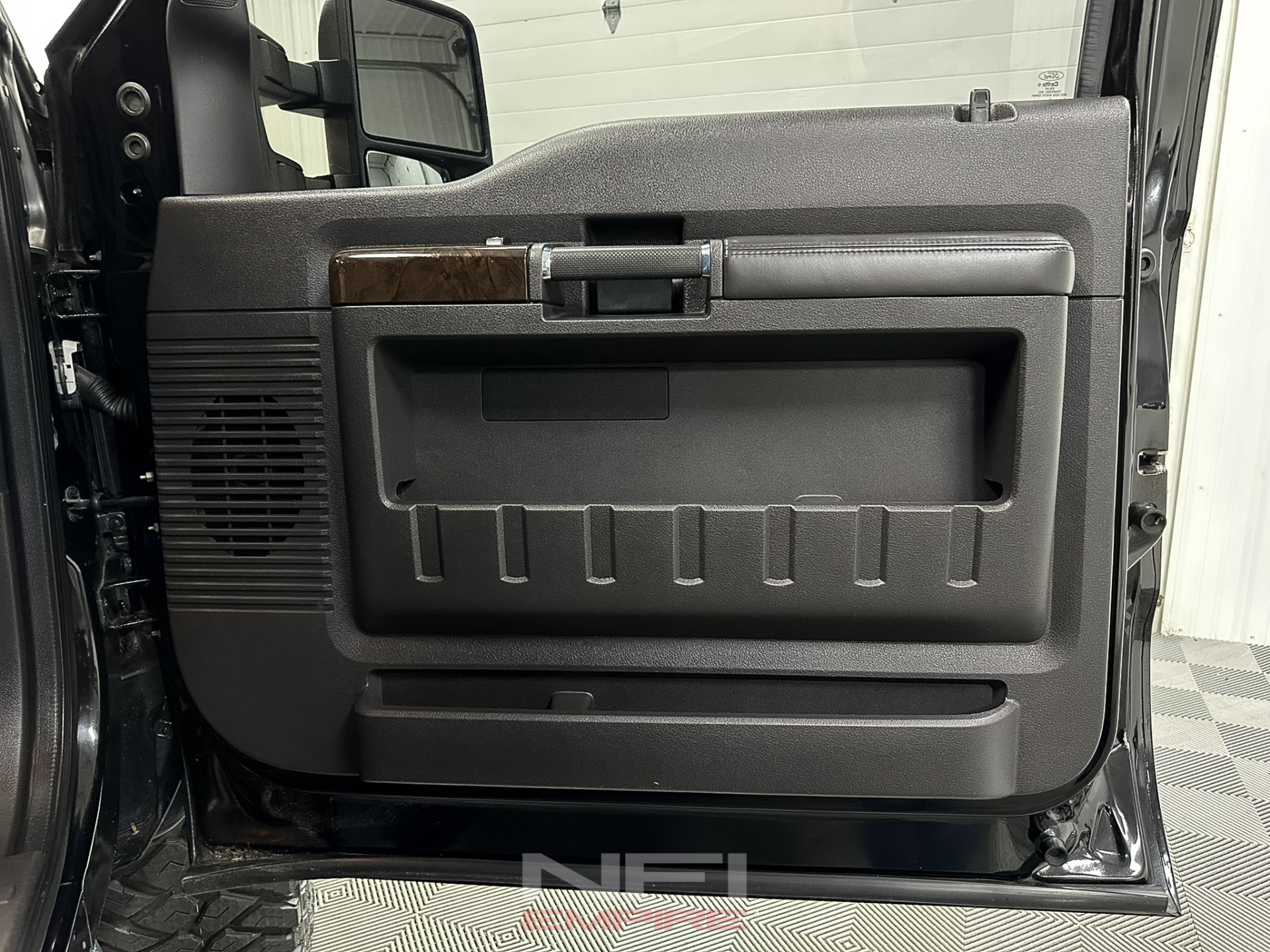 2016 Ford F350 Excursion Conversion 42