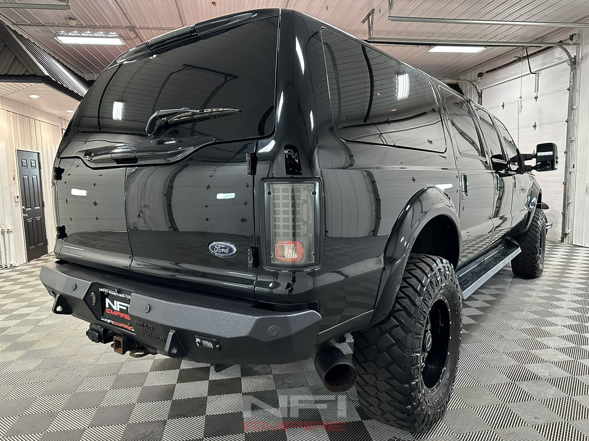 2016 Ford F350 Excursion Conversion 8