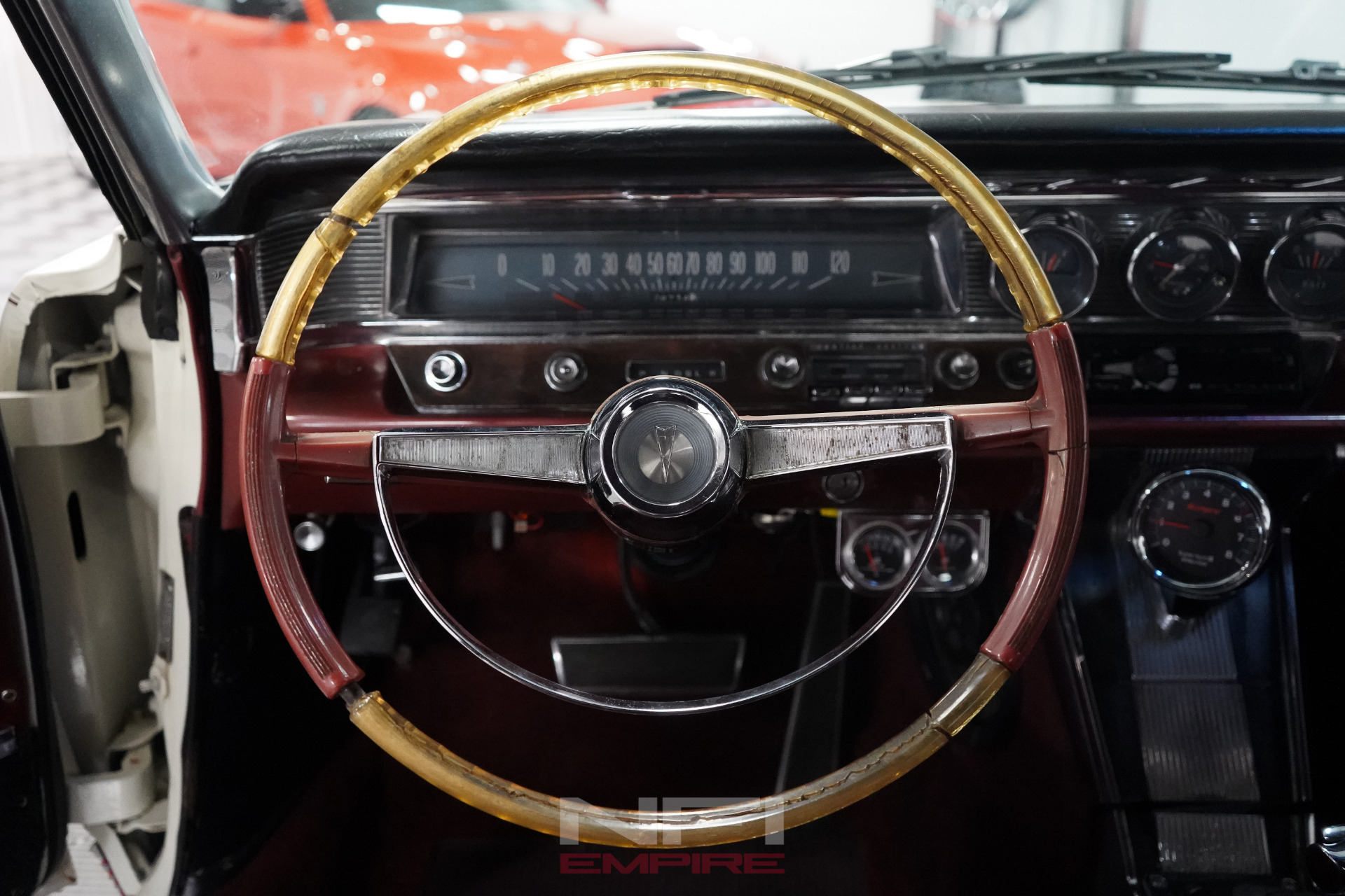 1964 Pontiac Bonneville 26