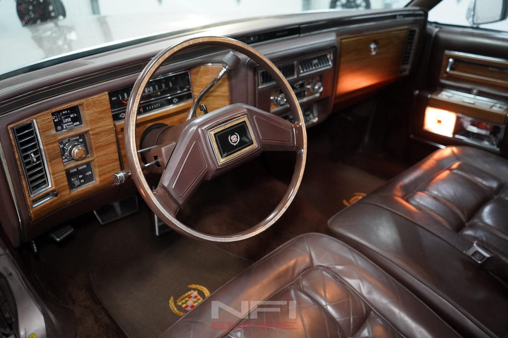 1984 Cadillac Fleetwood 23