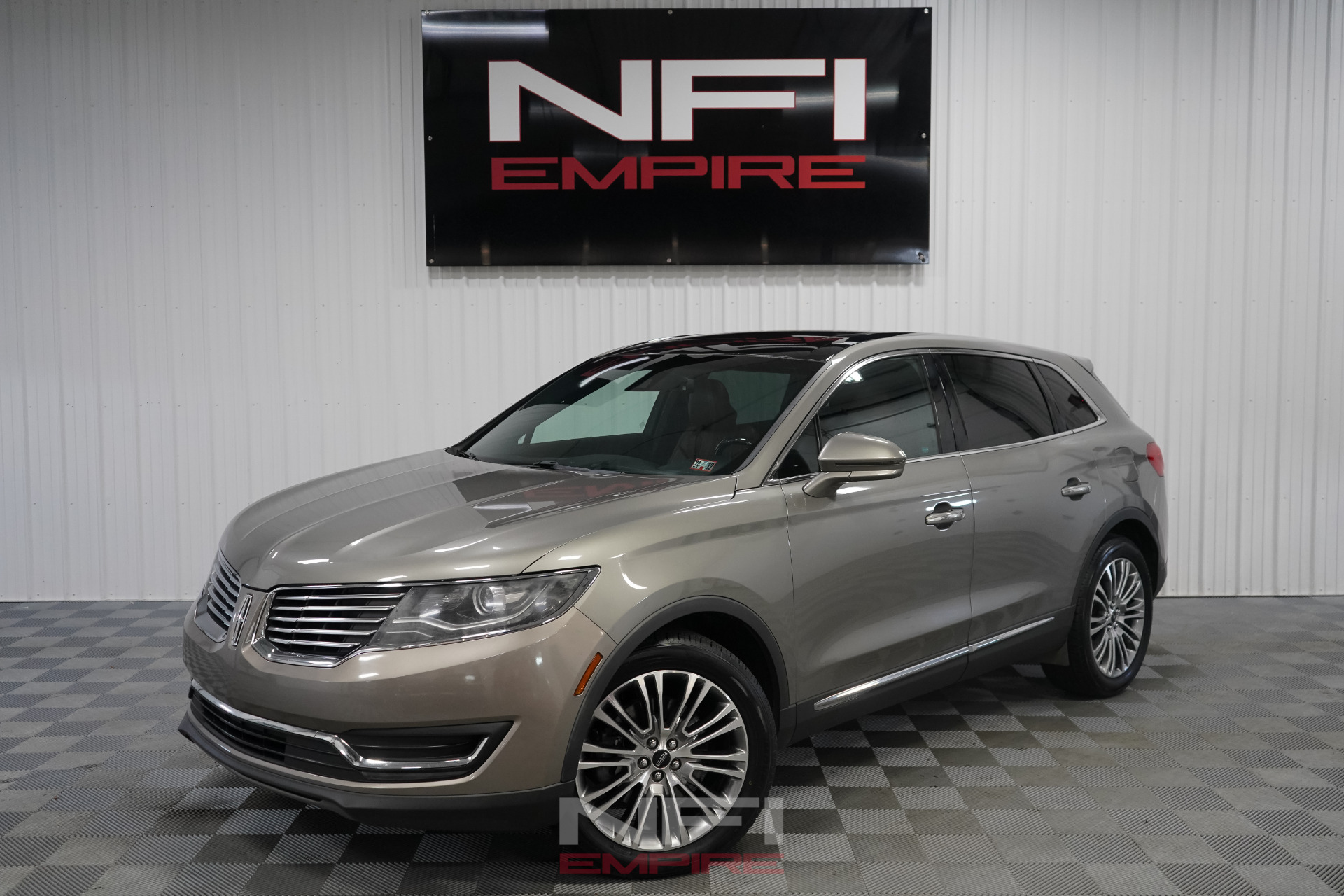 2016 Lincoln MKX 1