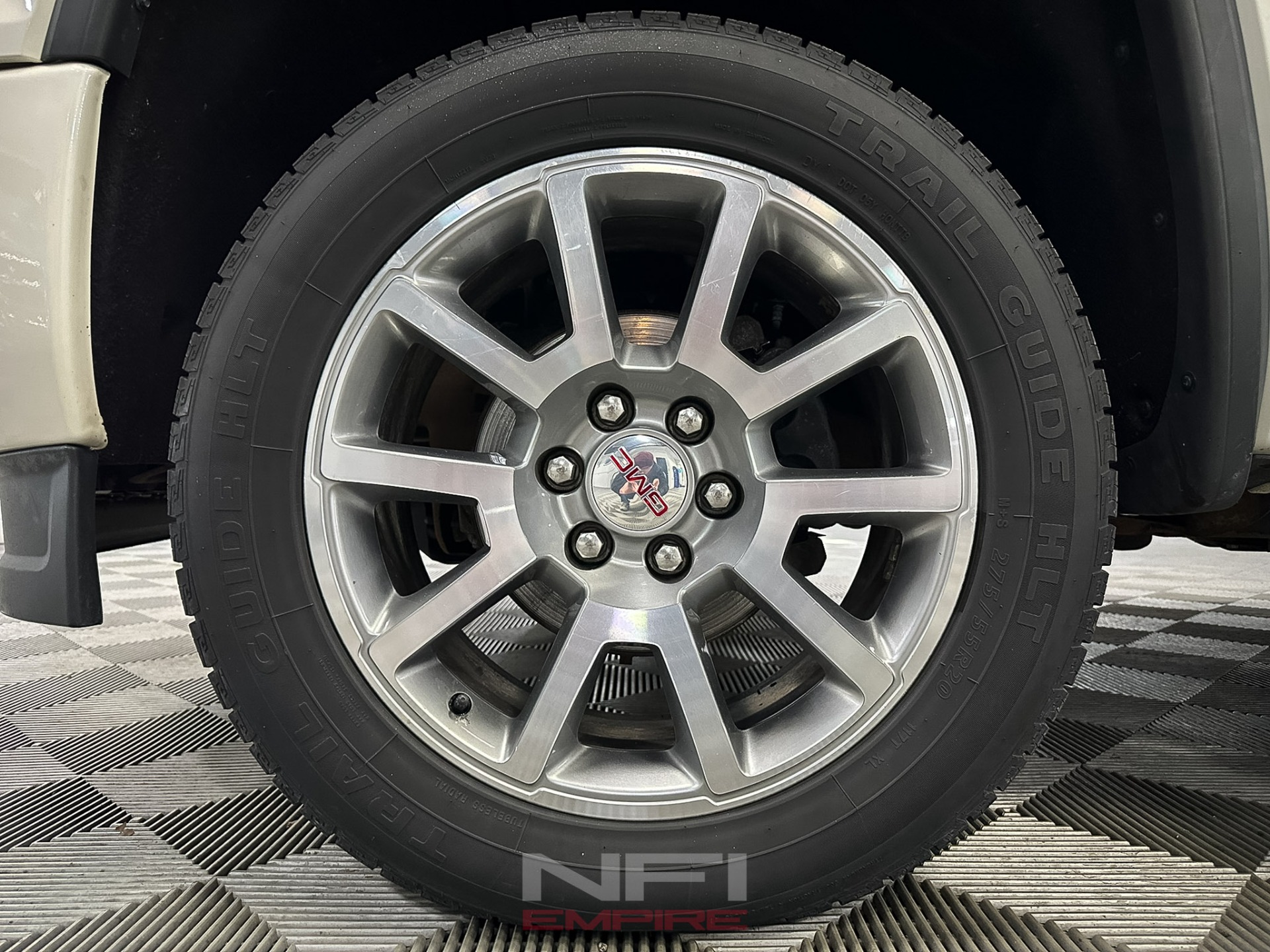2015 GMC Sierra 1500 Crew Cab 12