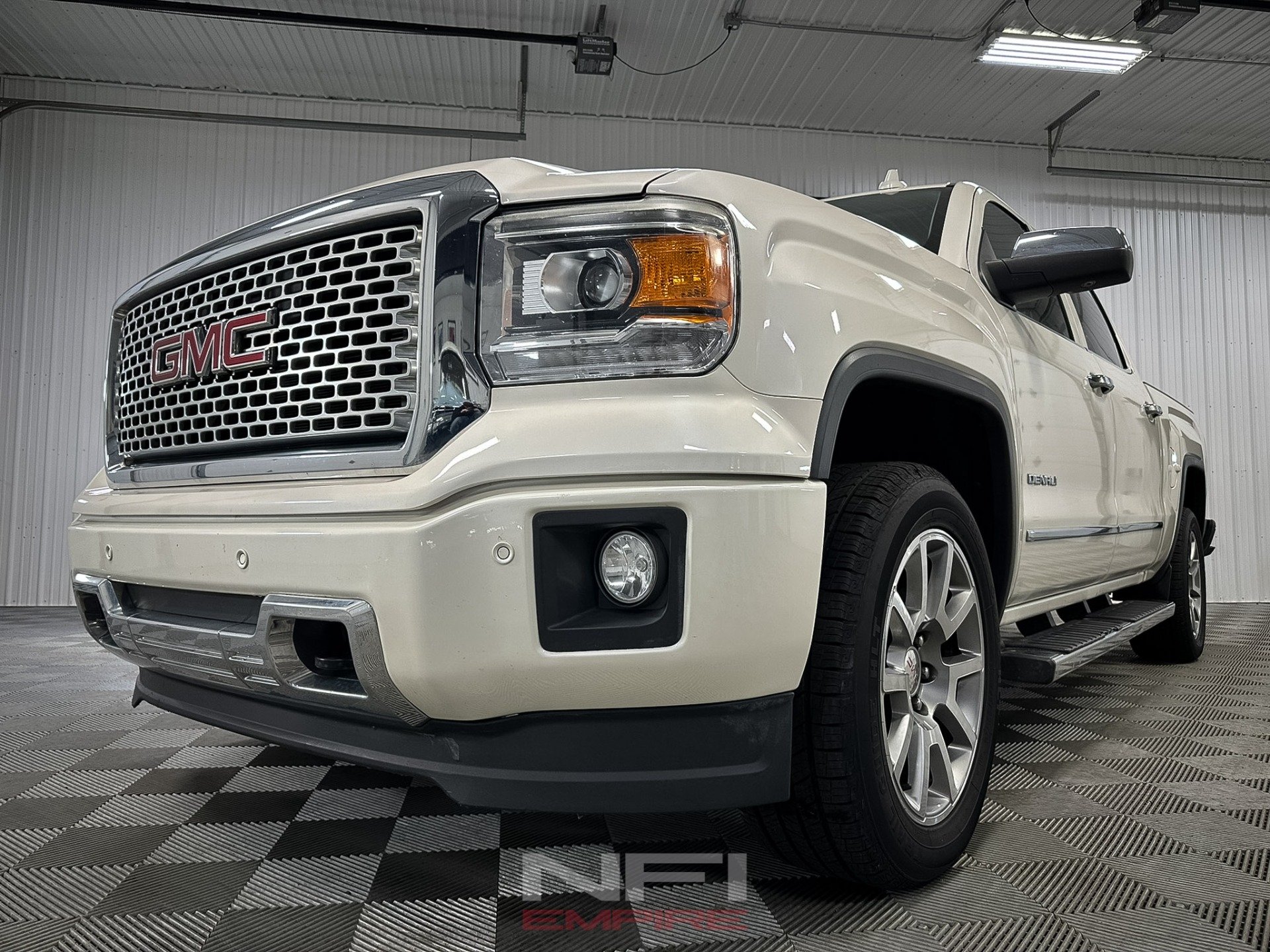 2015 GMC Sierra 1500 Crew Cab 13