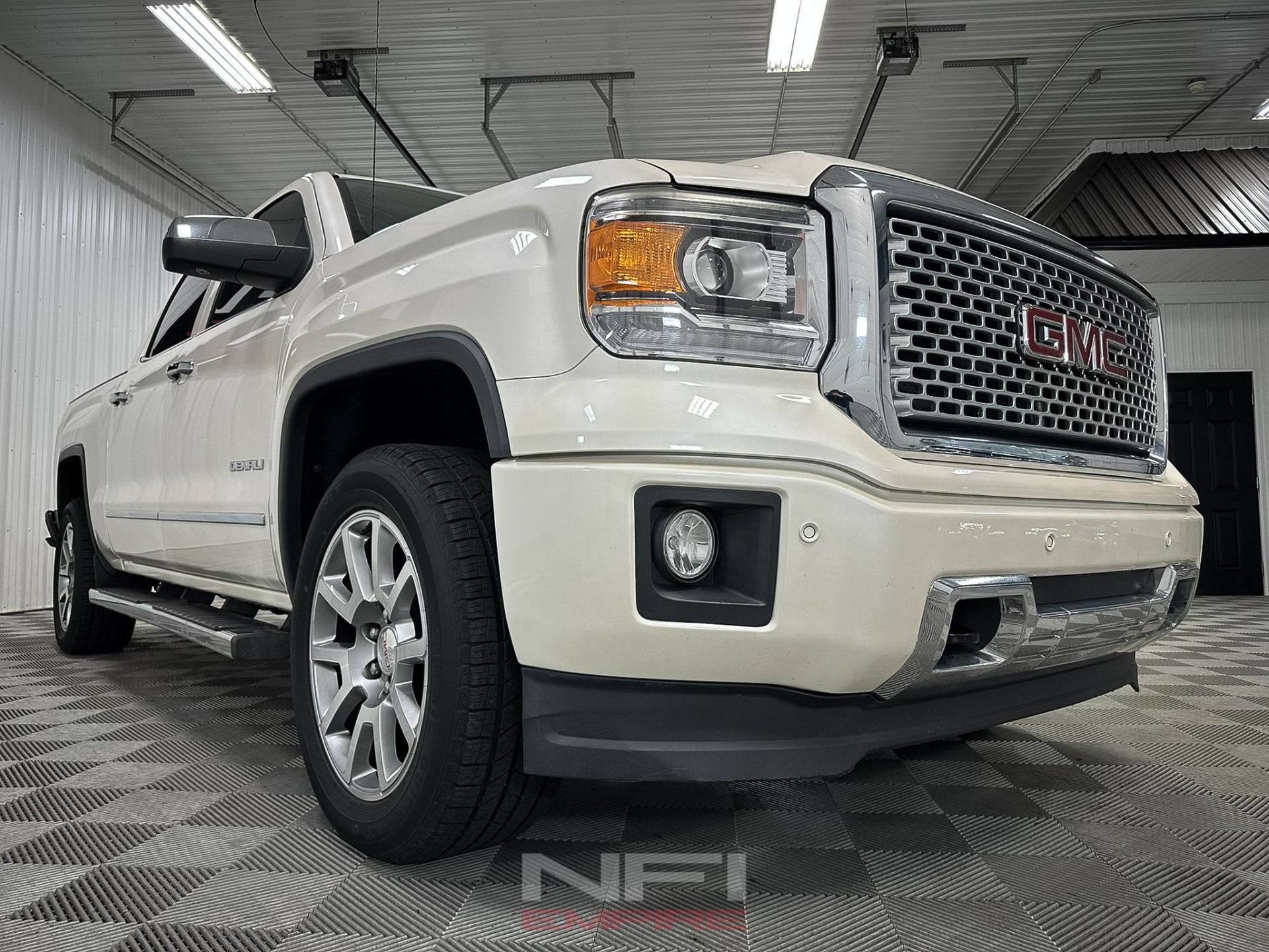2015 GMC Sierra 1500 Crew Cab 15
