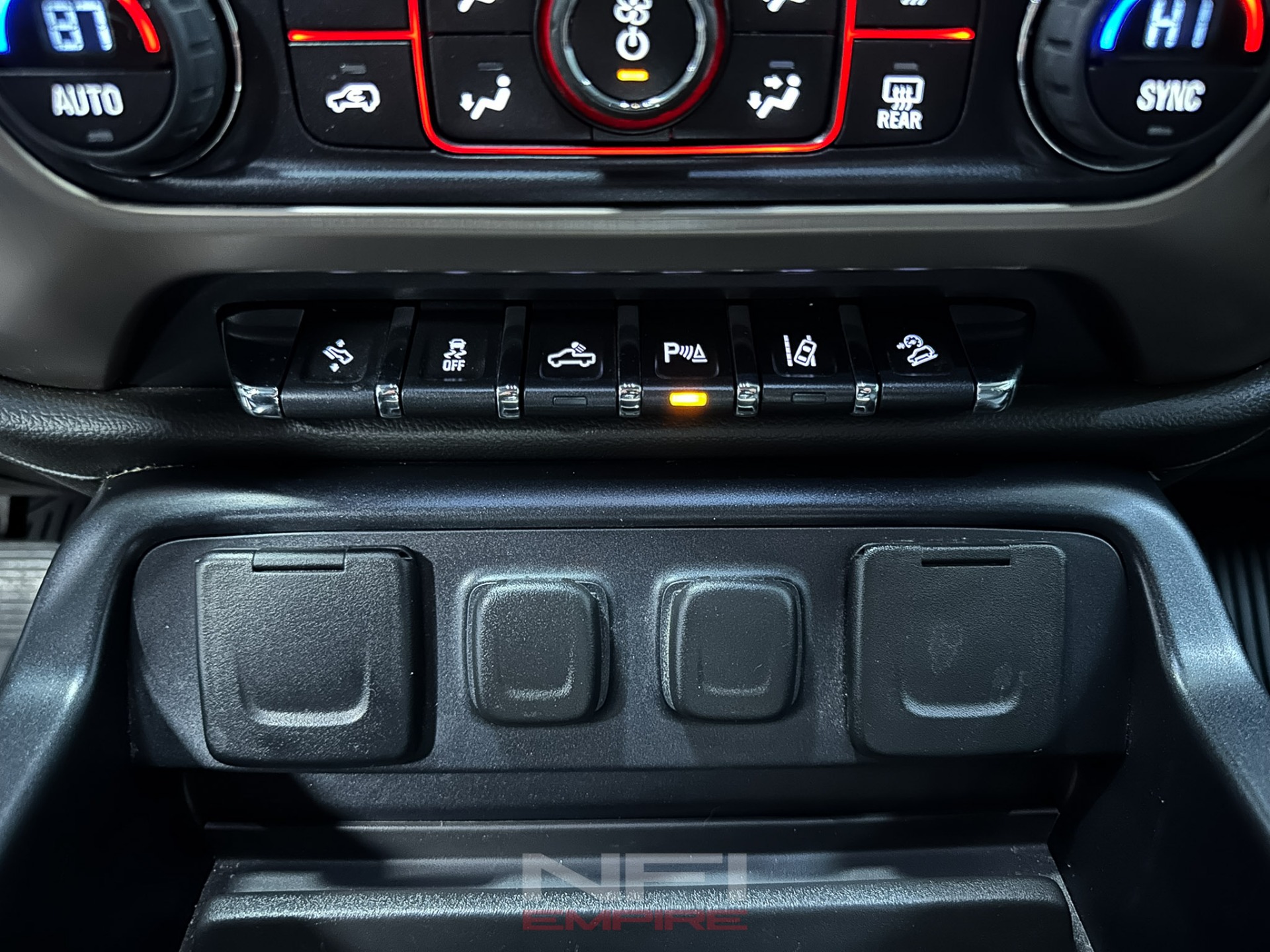 2015 GMC Sierra 1500 Crew Cab 31