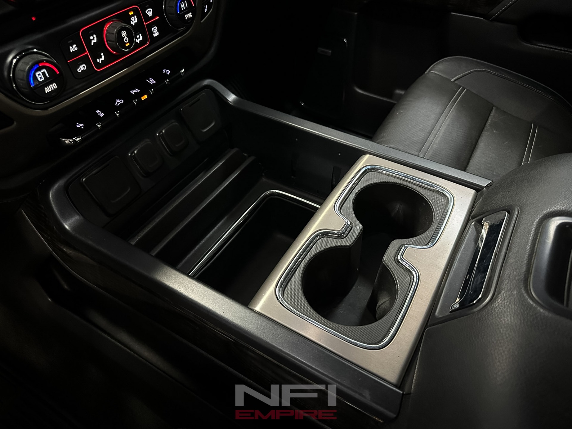 2015 GMC Sierra 1500 Crew Cab 32