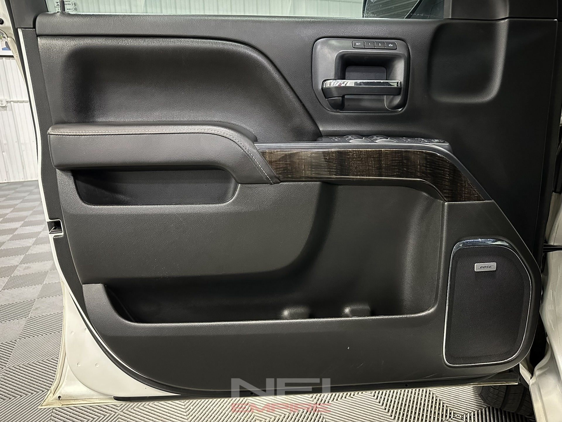 2015 GMC Sierra 1500 Crew Cab 33