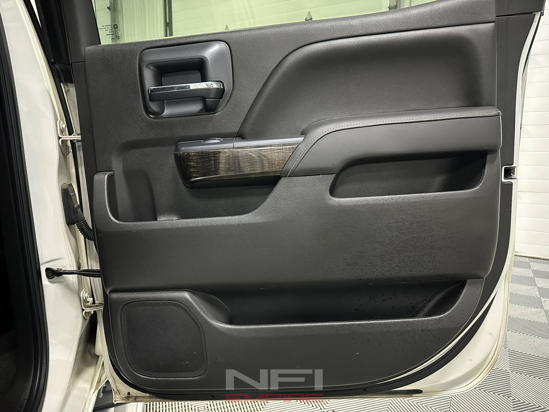 2015 GMC Sierra 1500 Crew Cab 43