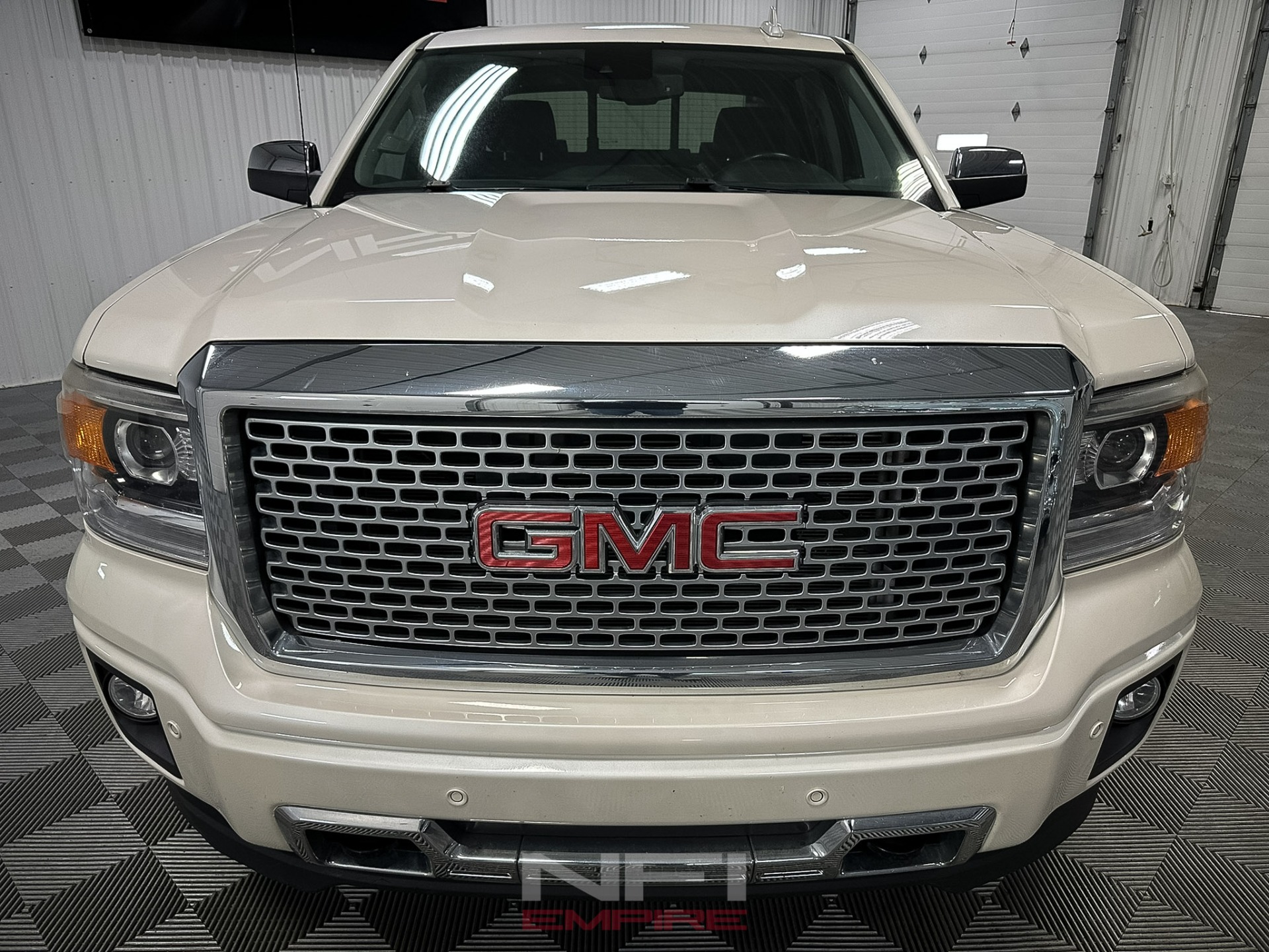 2015 GMC Sierra 1500 Crew Cab 4