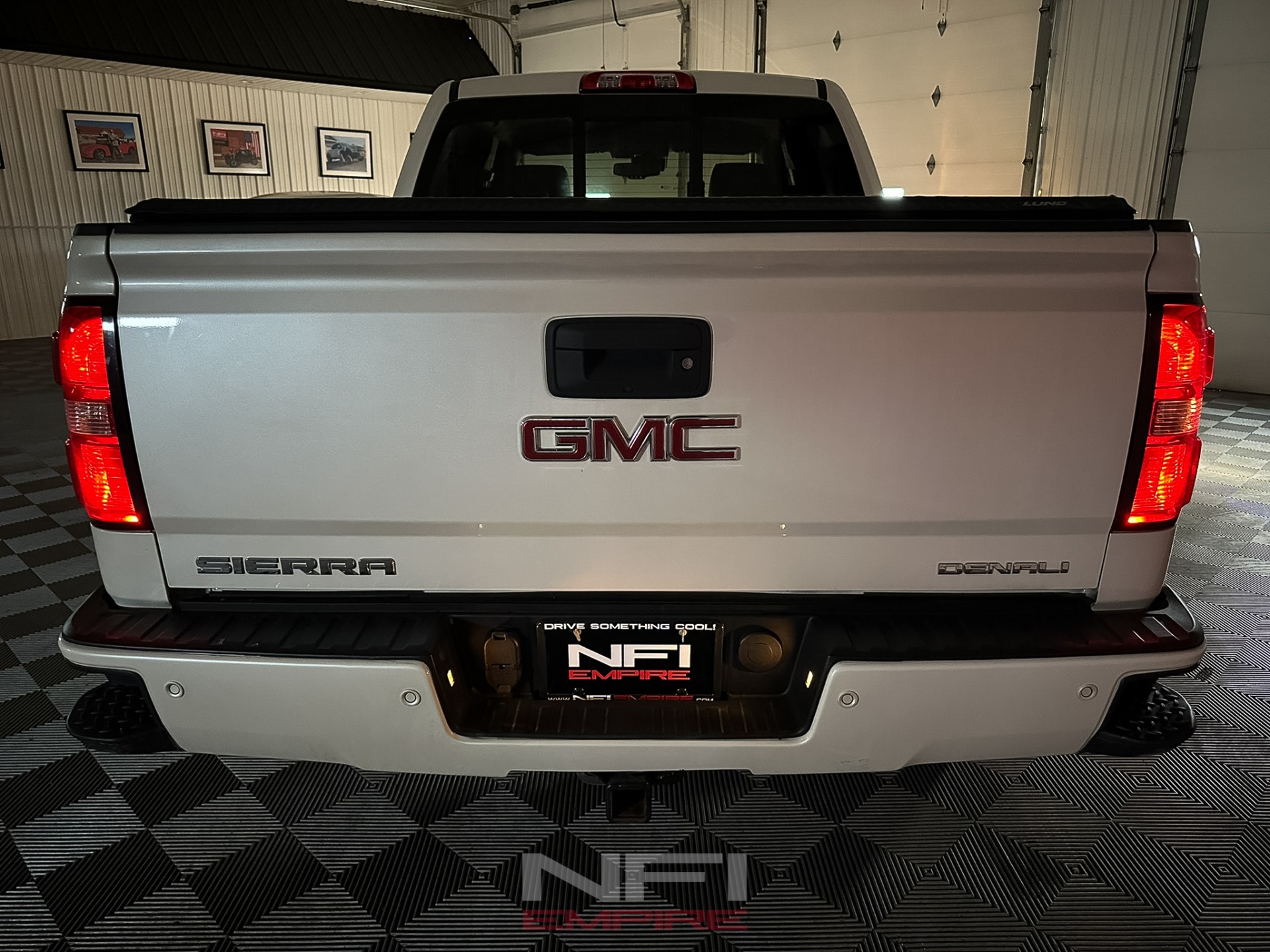 2015 GMC Sierra 1500 Crew Cab 50
