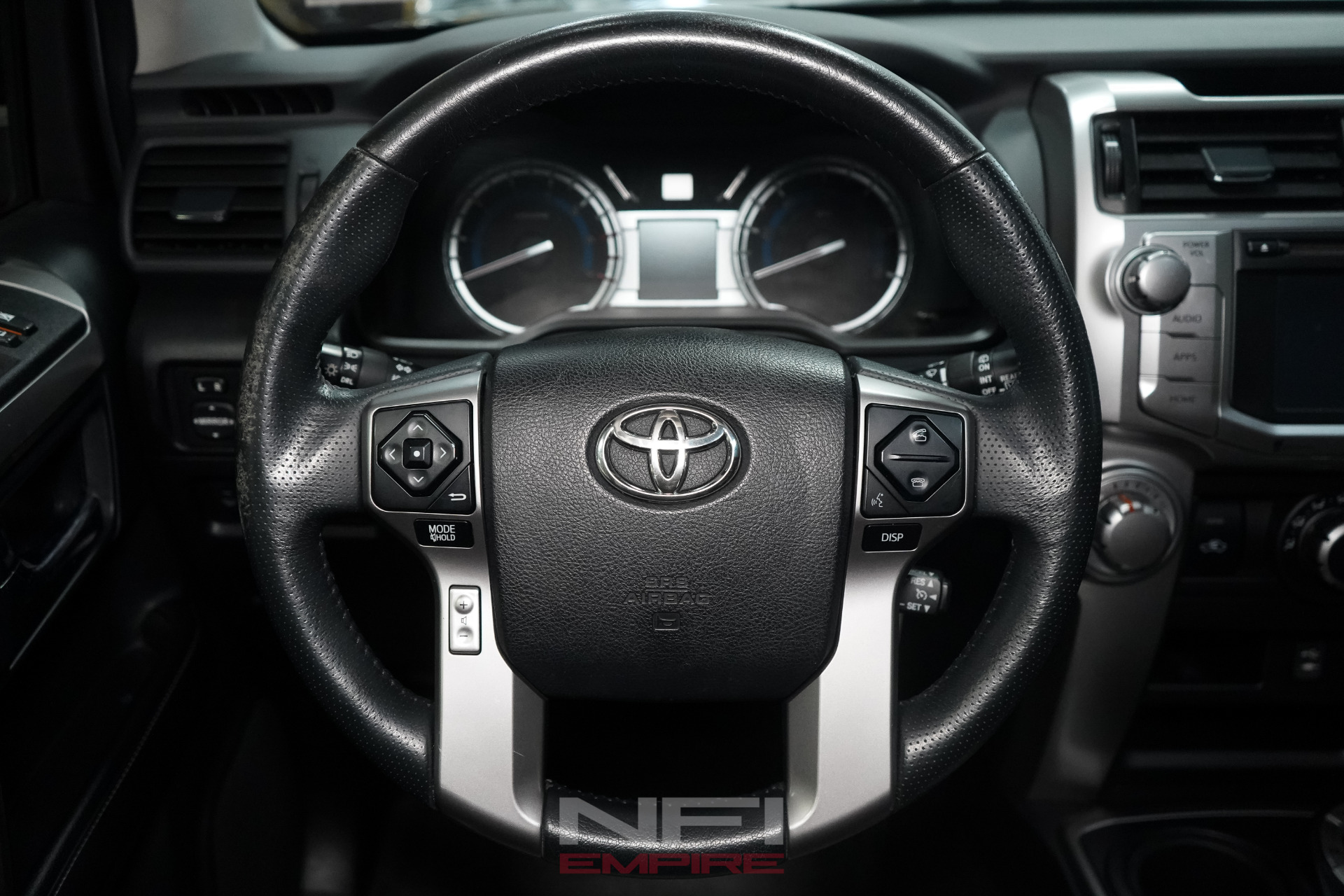 2015 Toyota 4Runner 27