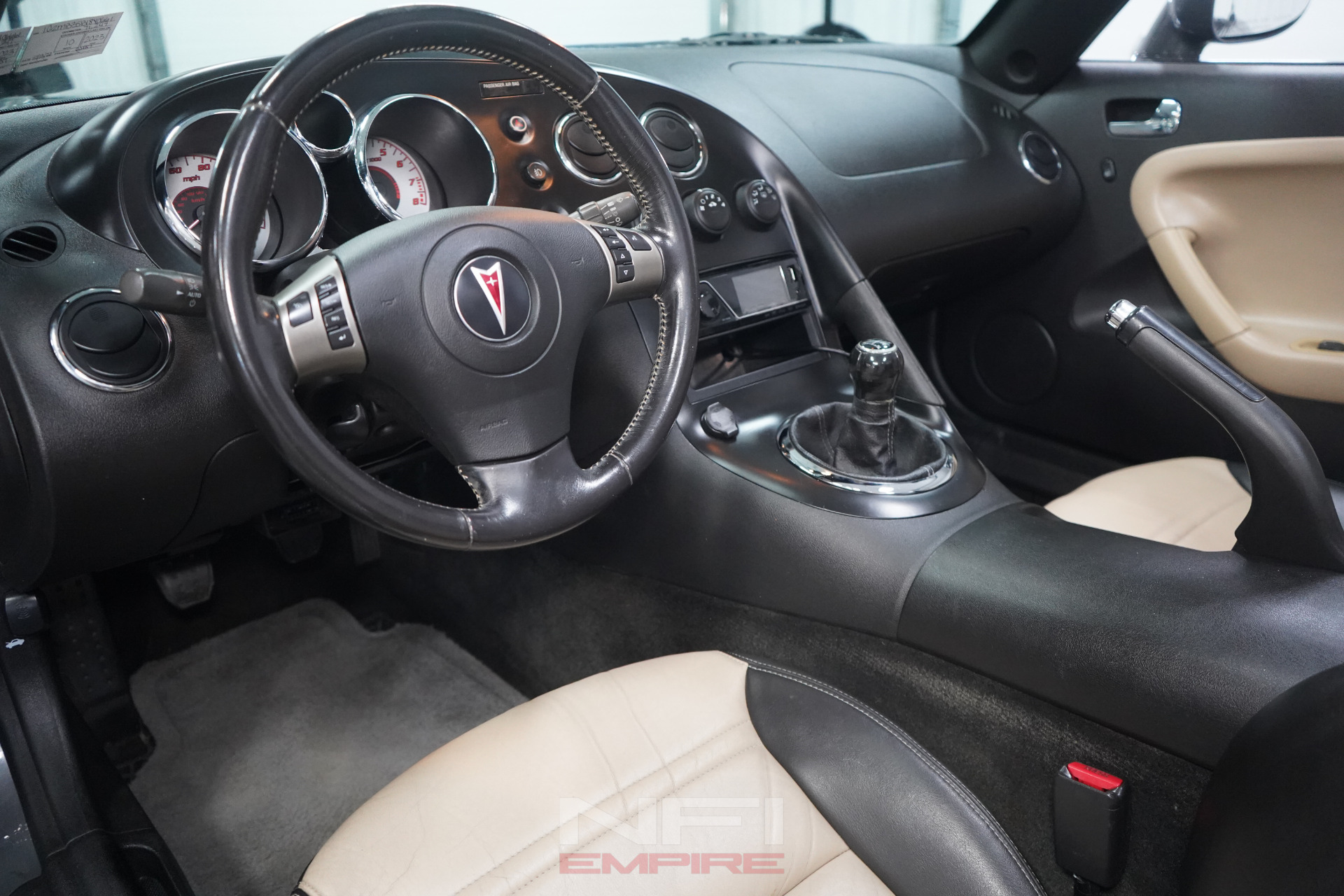2008 Pontiac Solstice 28
