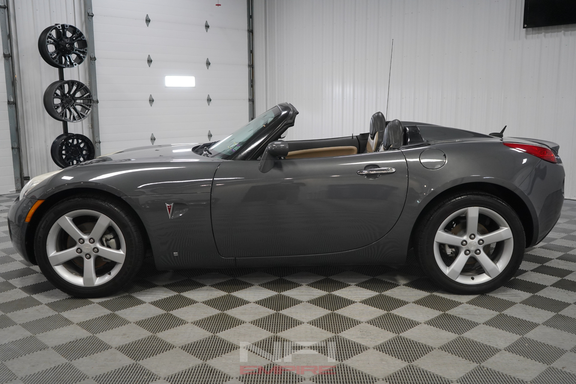 2008 Pontiac Solstice 3