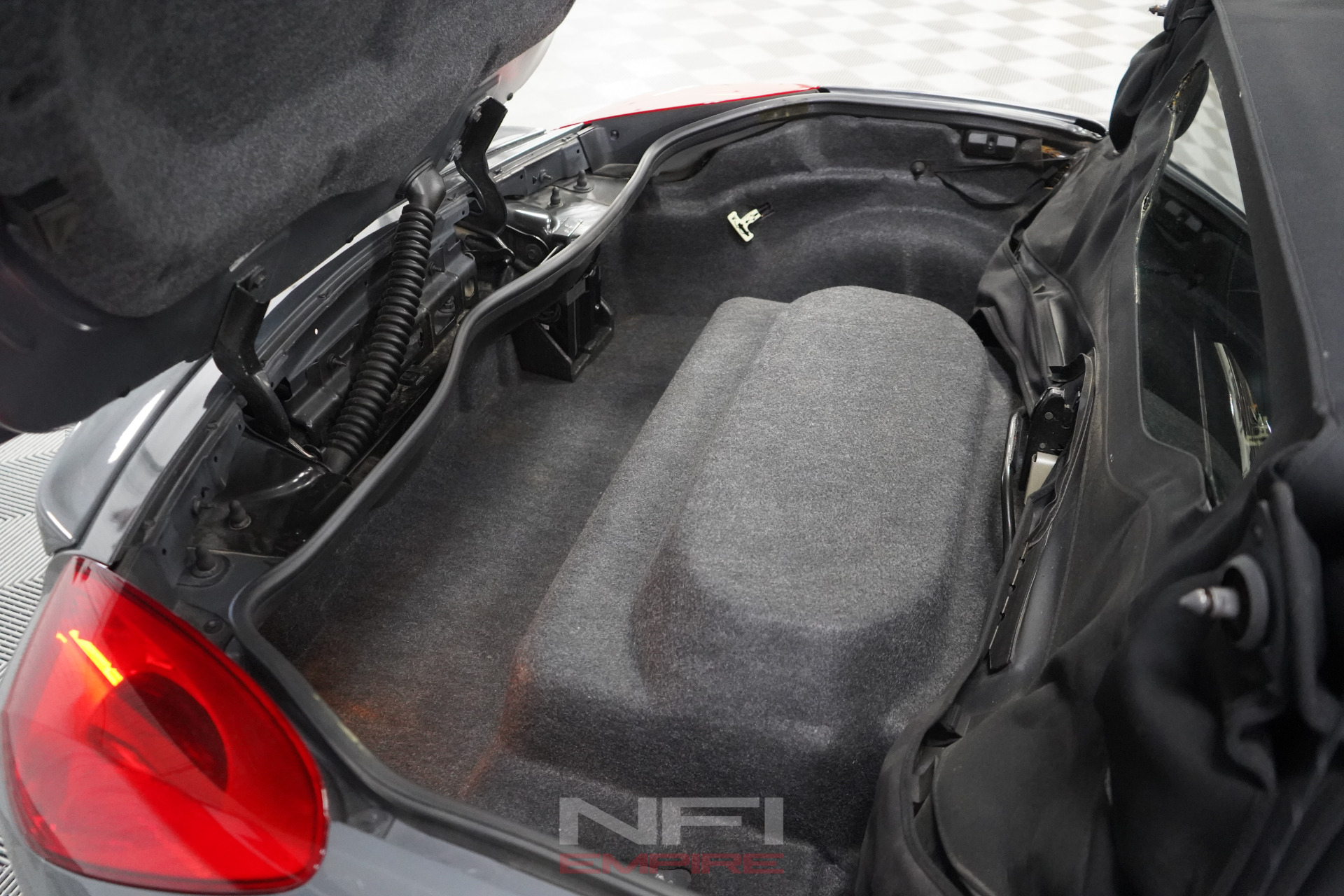 2008 Pontiac Solstice 40