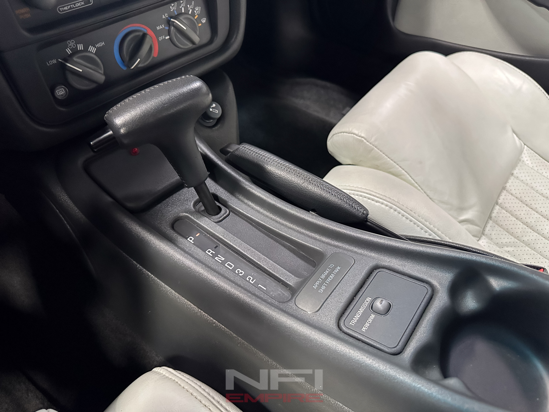1994 Pontiac Firebird 28