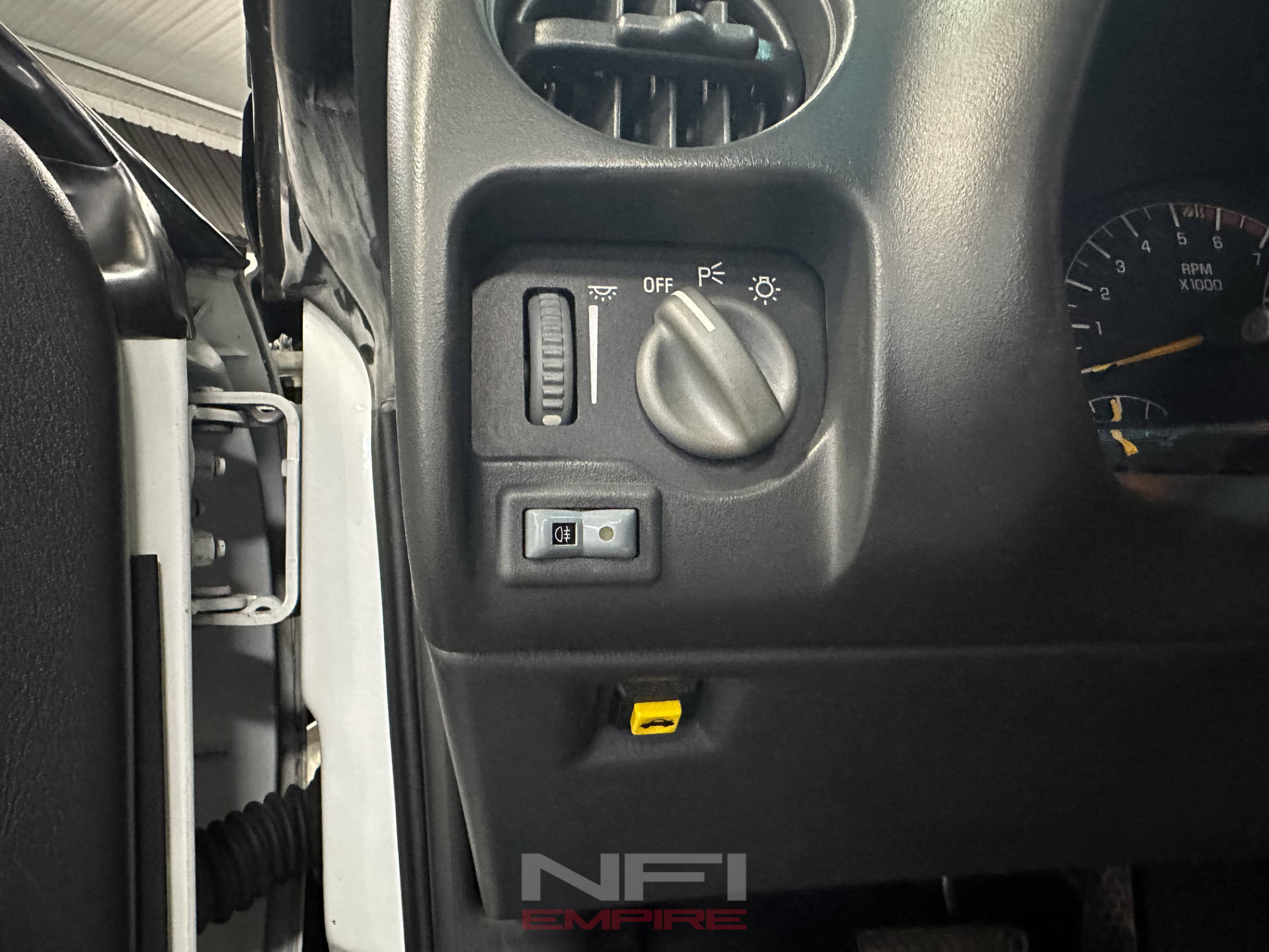 1994 Pontiac Firebird 29