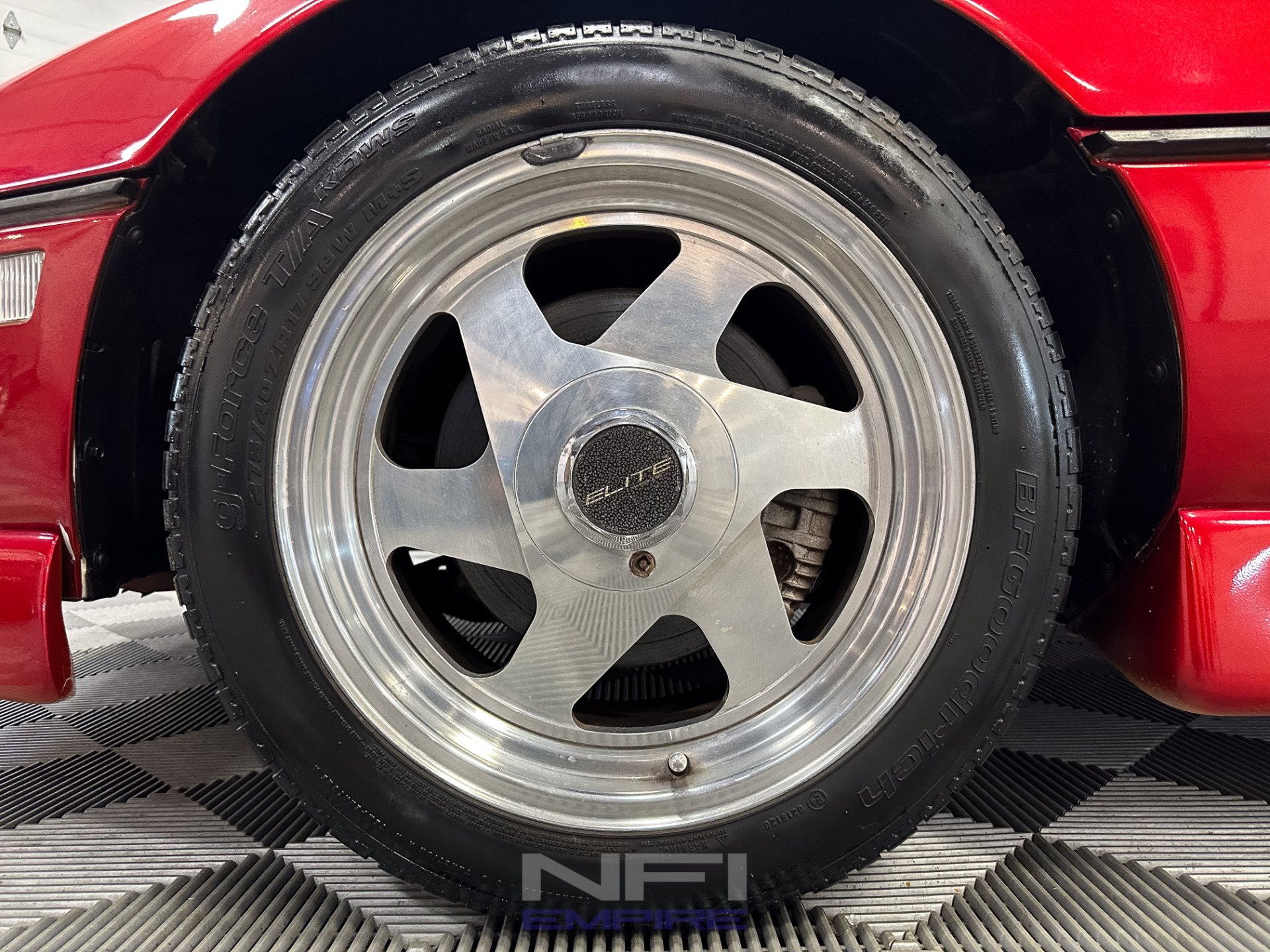 1988 Chevrolet Corvette 12