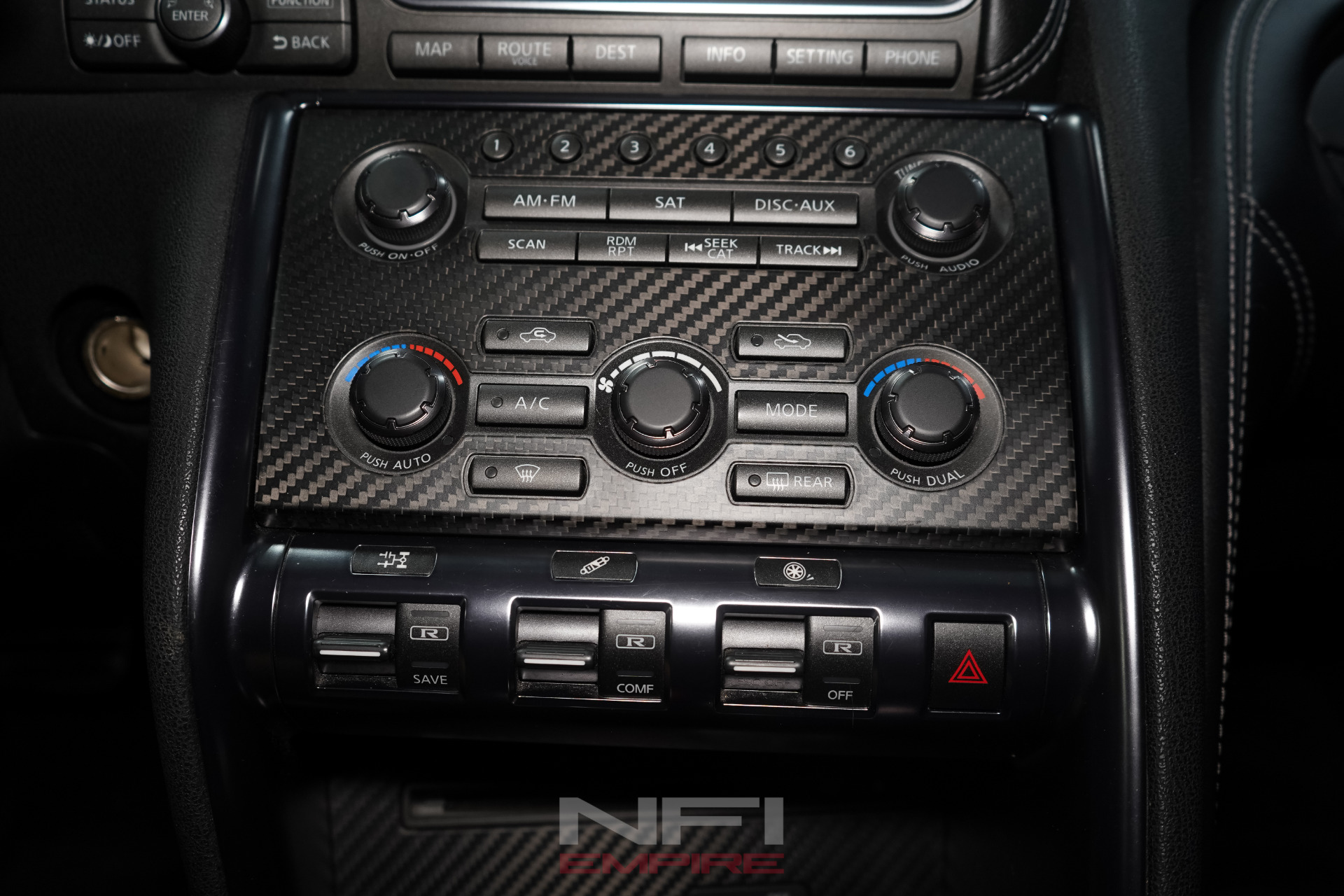 2016 Nissan GT-R 25