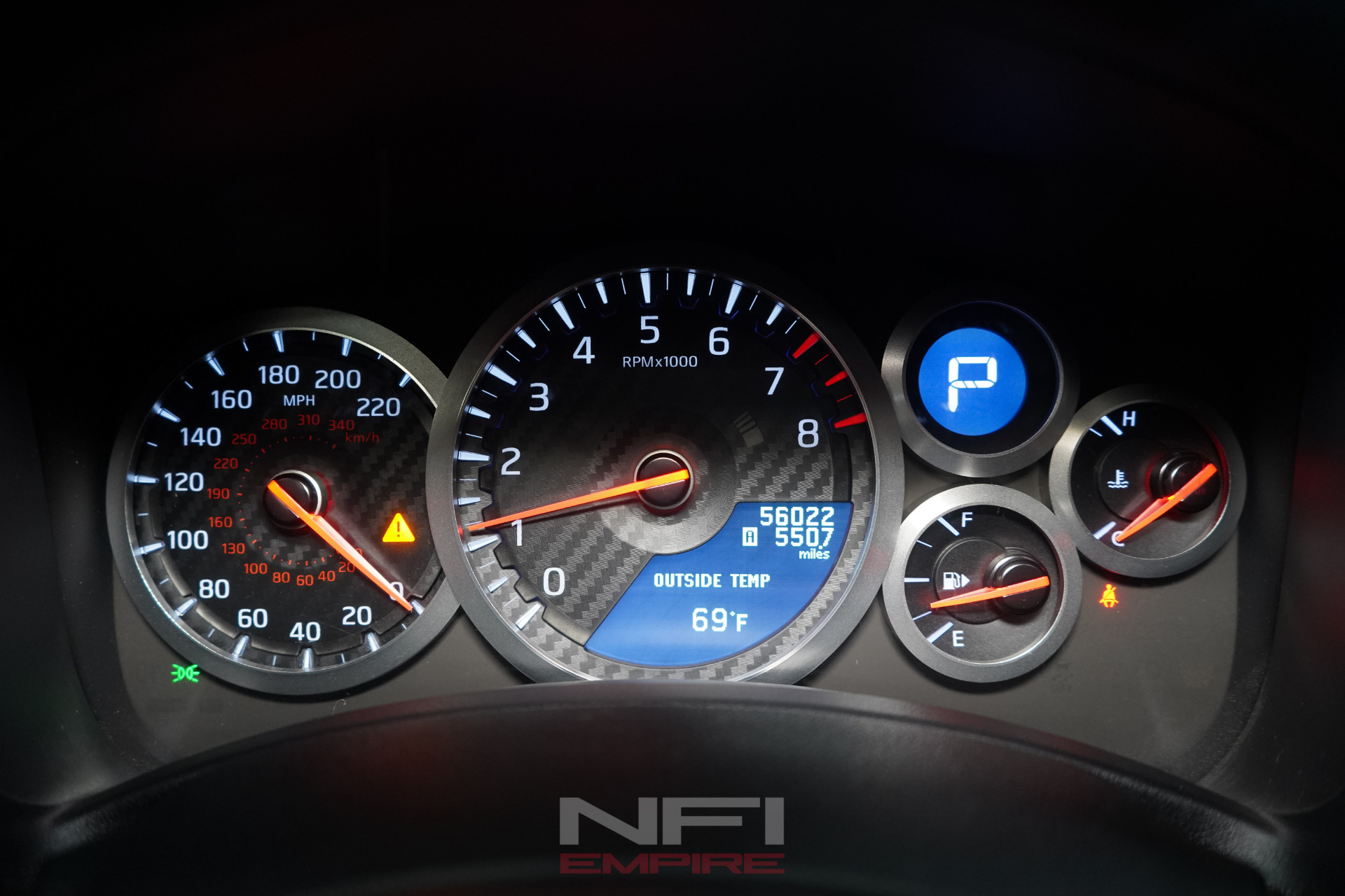 2016 Nissan GT-R 26