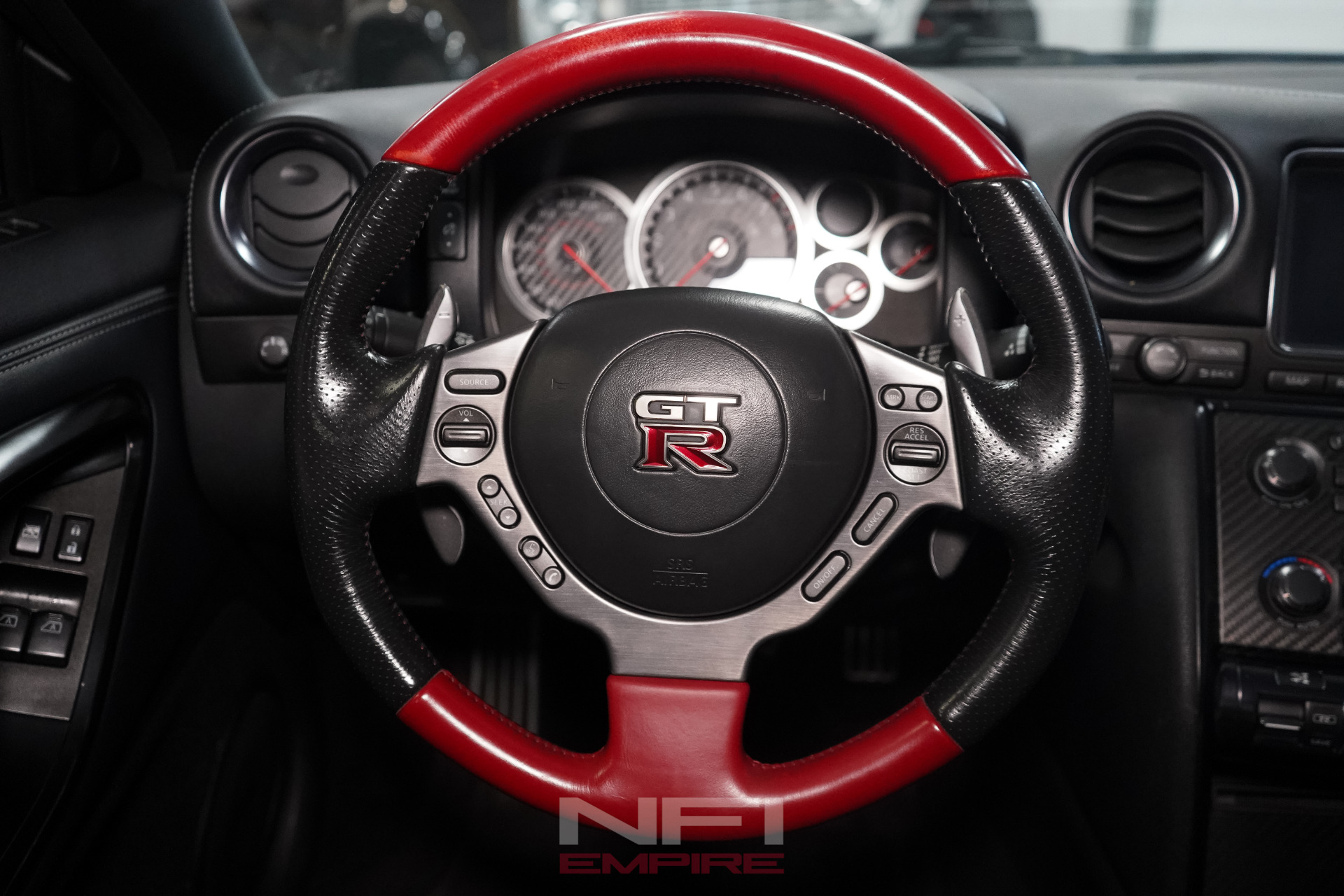 2016 Nissan GT-R 33