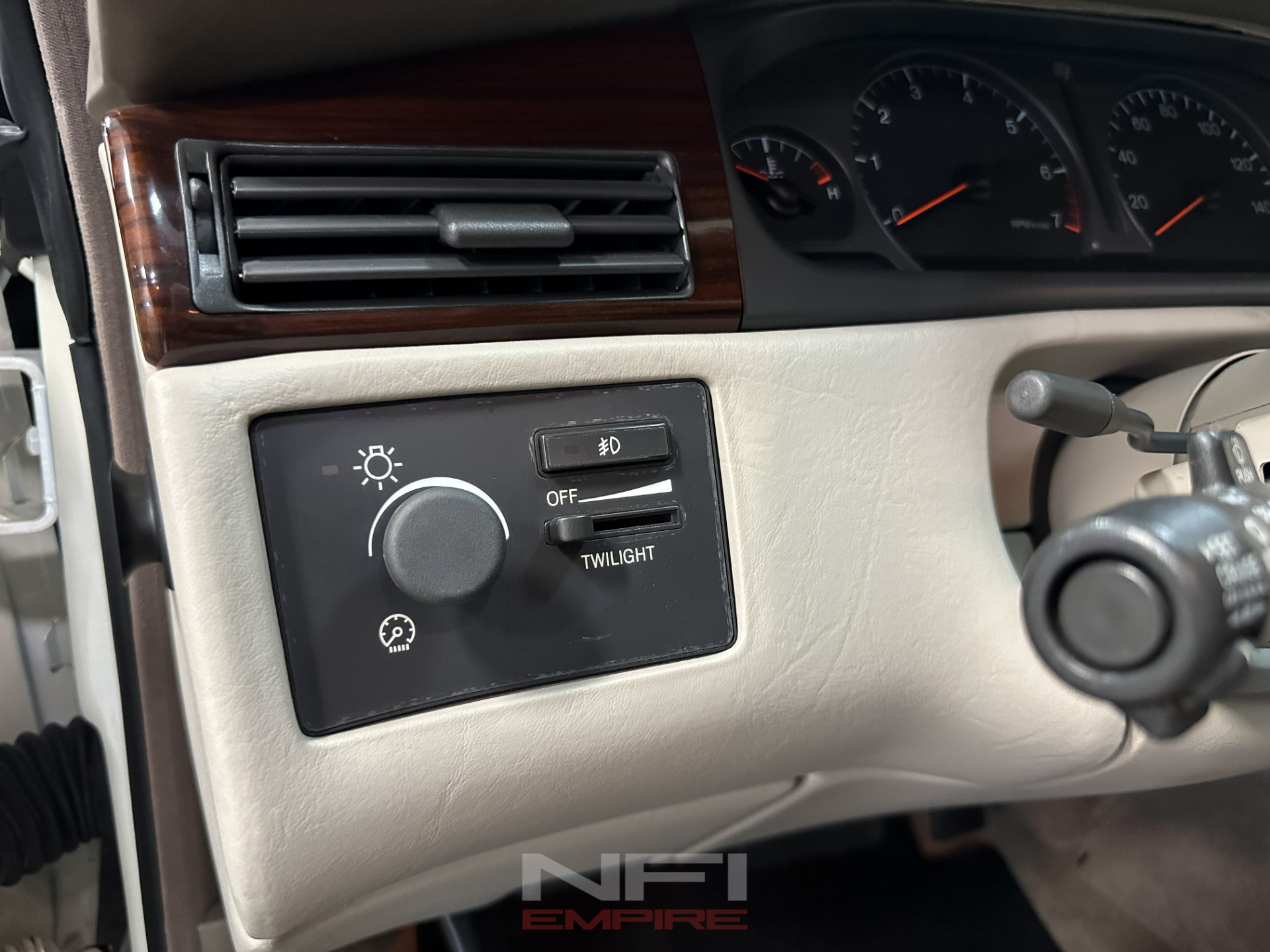 1998 Cadillac Eldorado 26