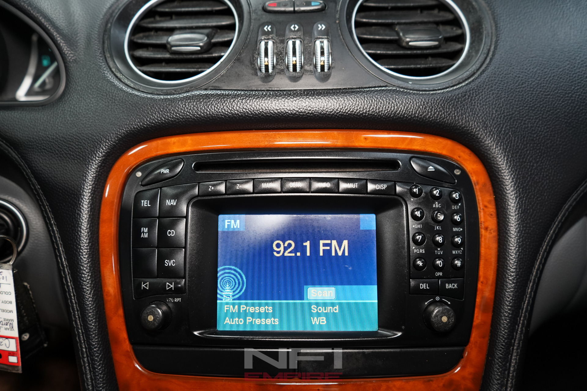 2003 Mercedes-Benz SL-Class 33