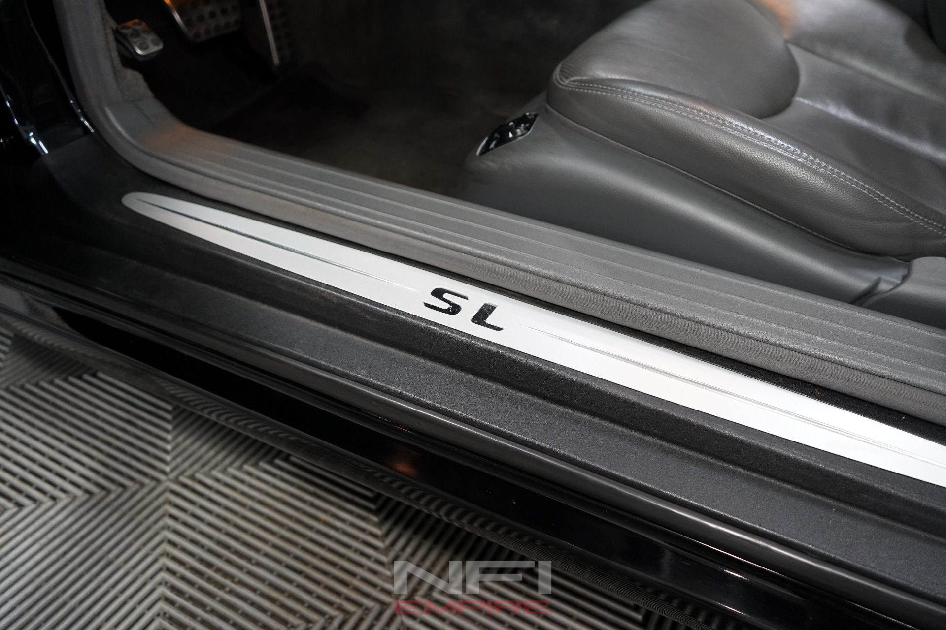 2003 Mercedes-Benz SL-Class 40