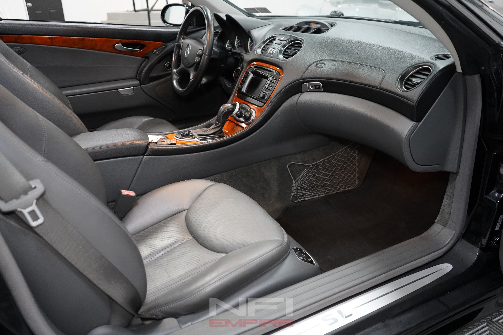 2003 Mercedes-Benz SL-Class 46