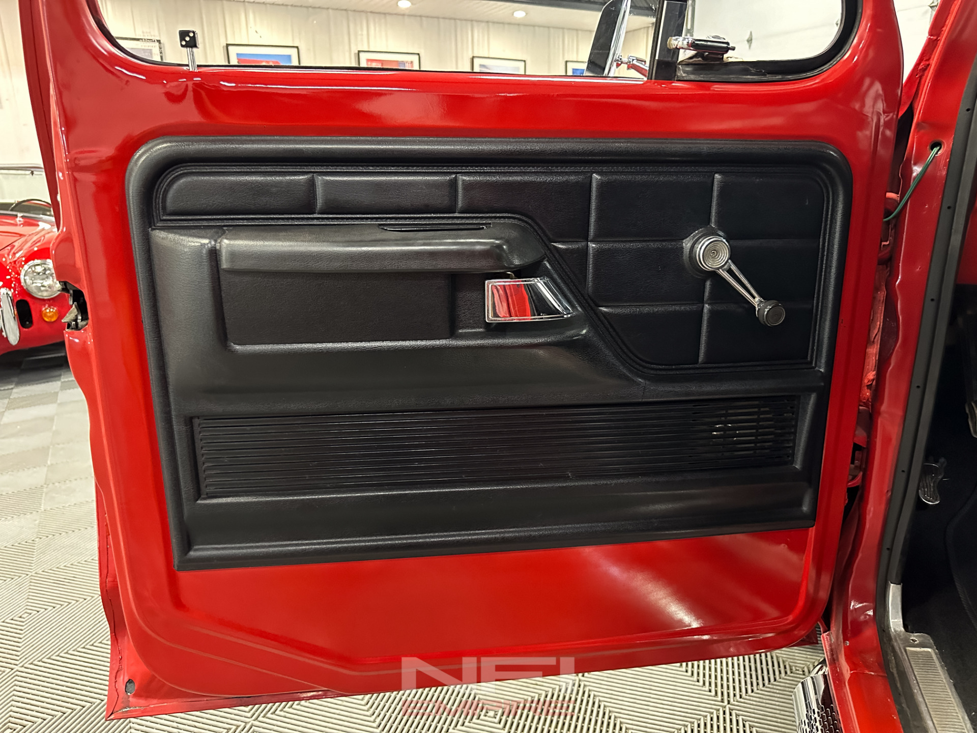 1977 FORD F-100 25
